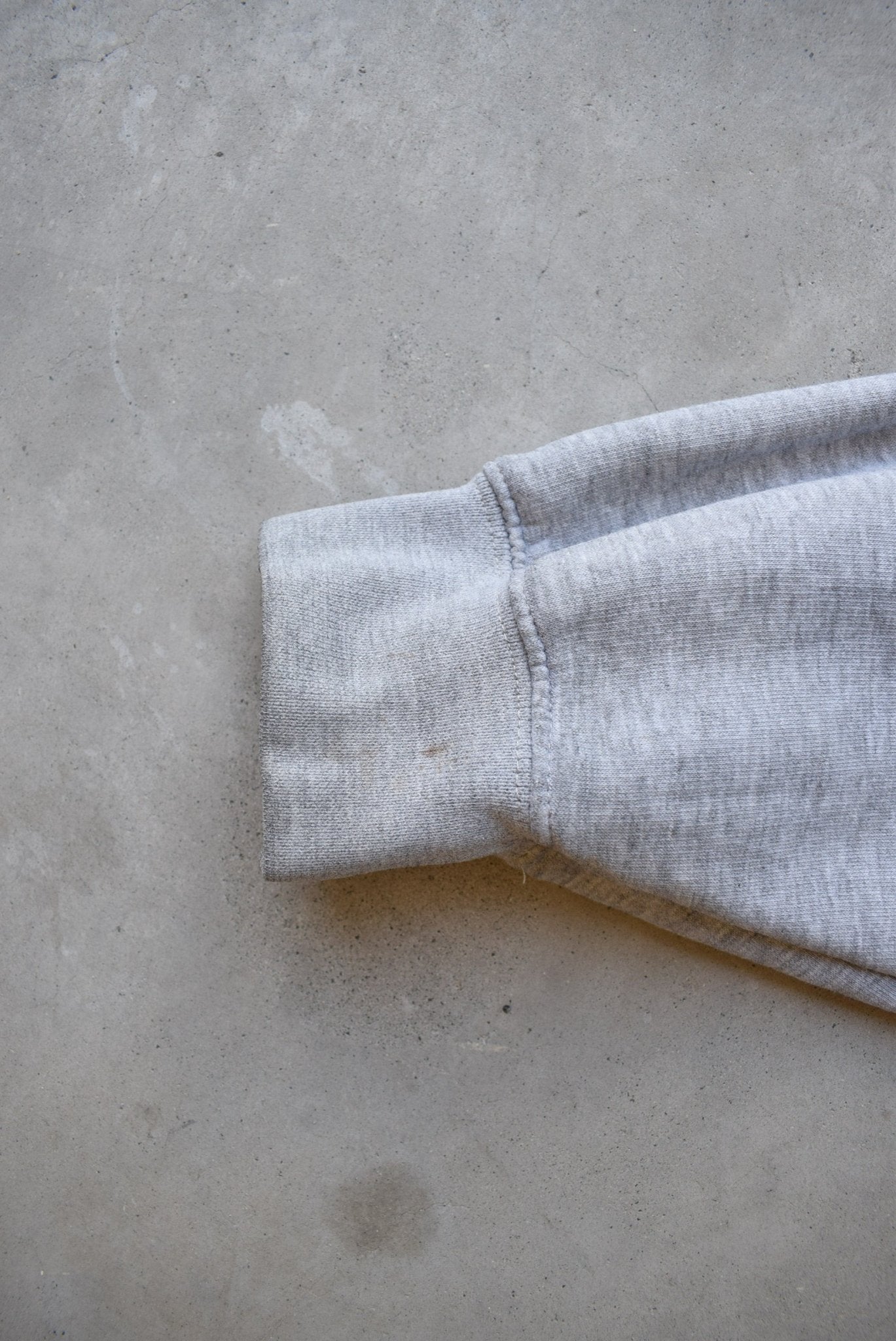 Nike Grey Embroidered Swoosh Full-Zip Hoodie — 2000s (XL) - Retrospective Store