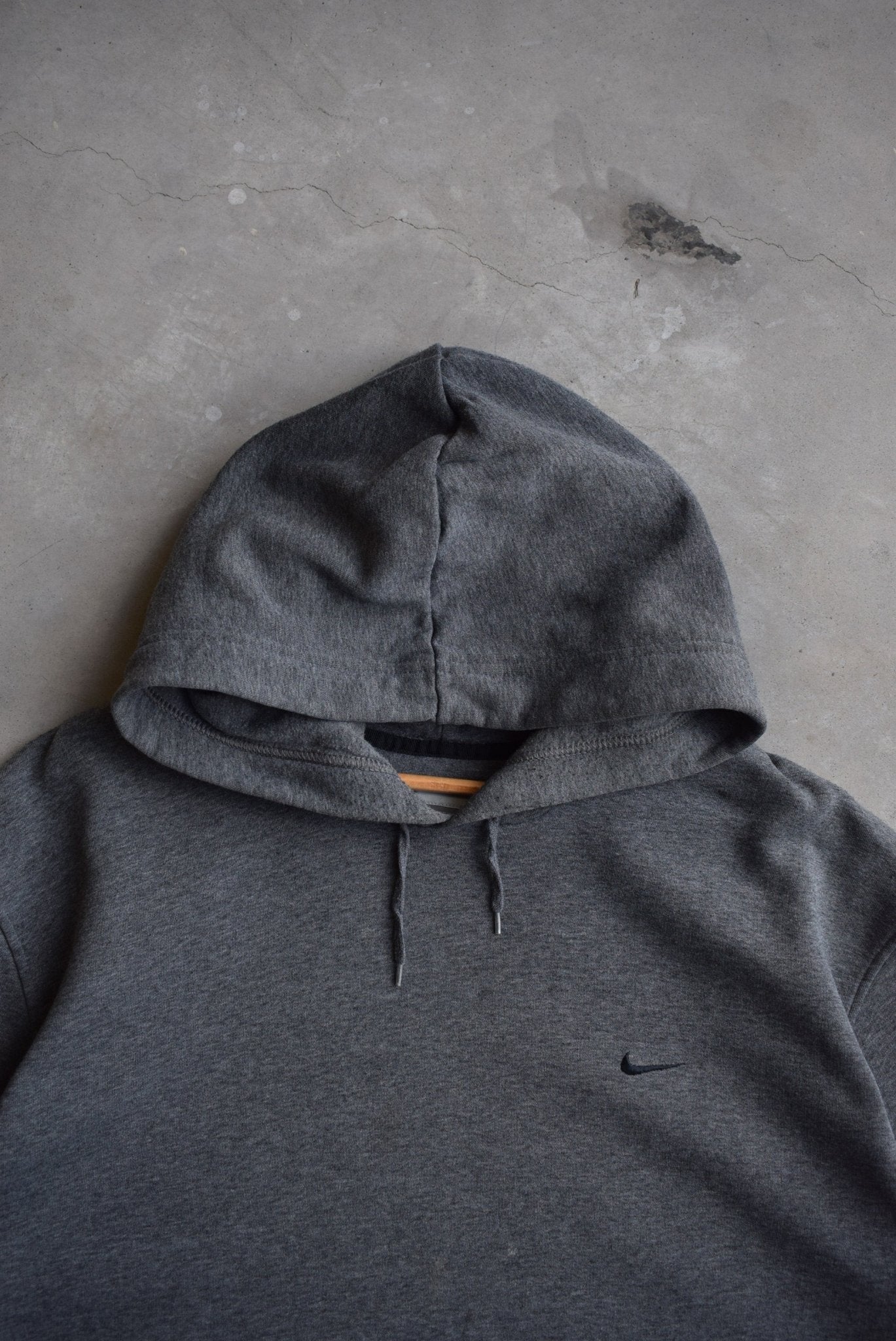 Nike Grey Embroidered Swoosh Hoodie — 2000s (XL/XXL) - Retrospective Store