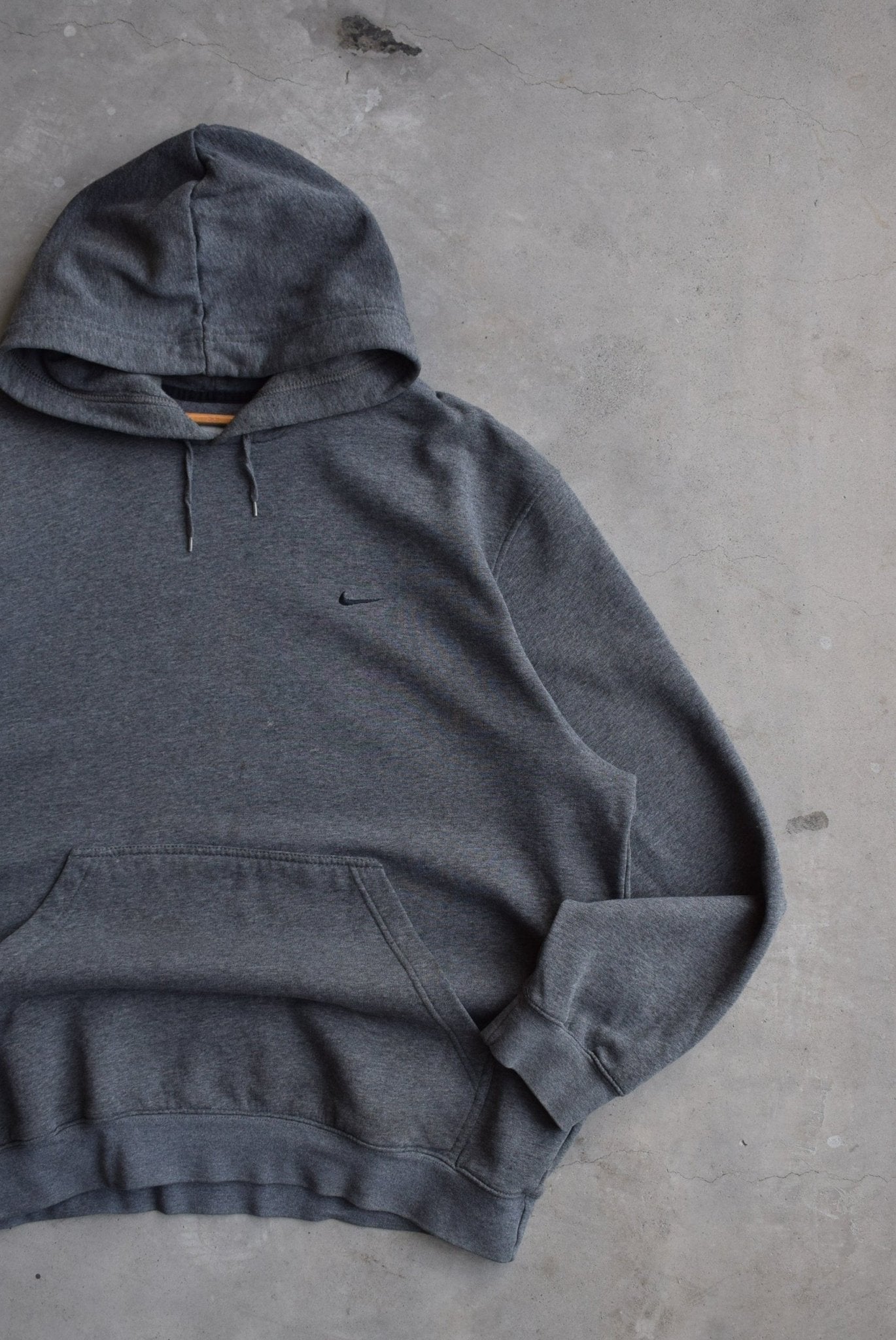 Nike Grey Embroidered Swoosh Hoodie — 2000s (XL/XXL) - Retrospective Store