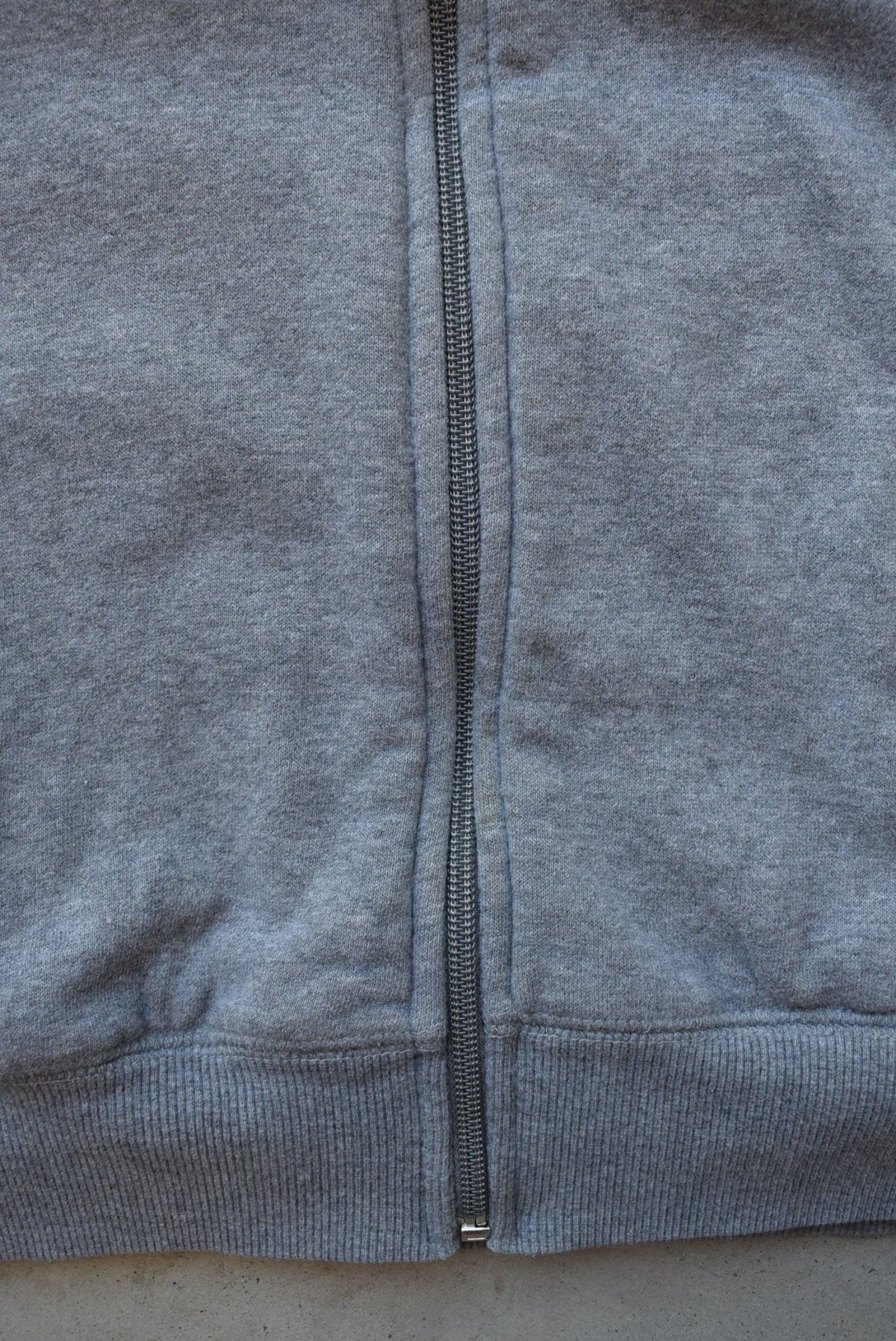 Nike Grey Embroidered Swoosh Jacket — 2000s (XL) - Retrospective Store