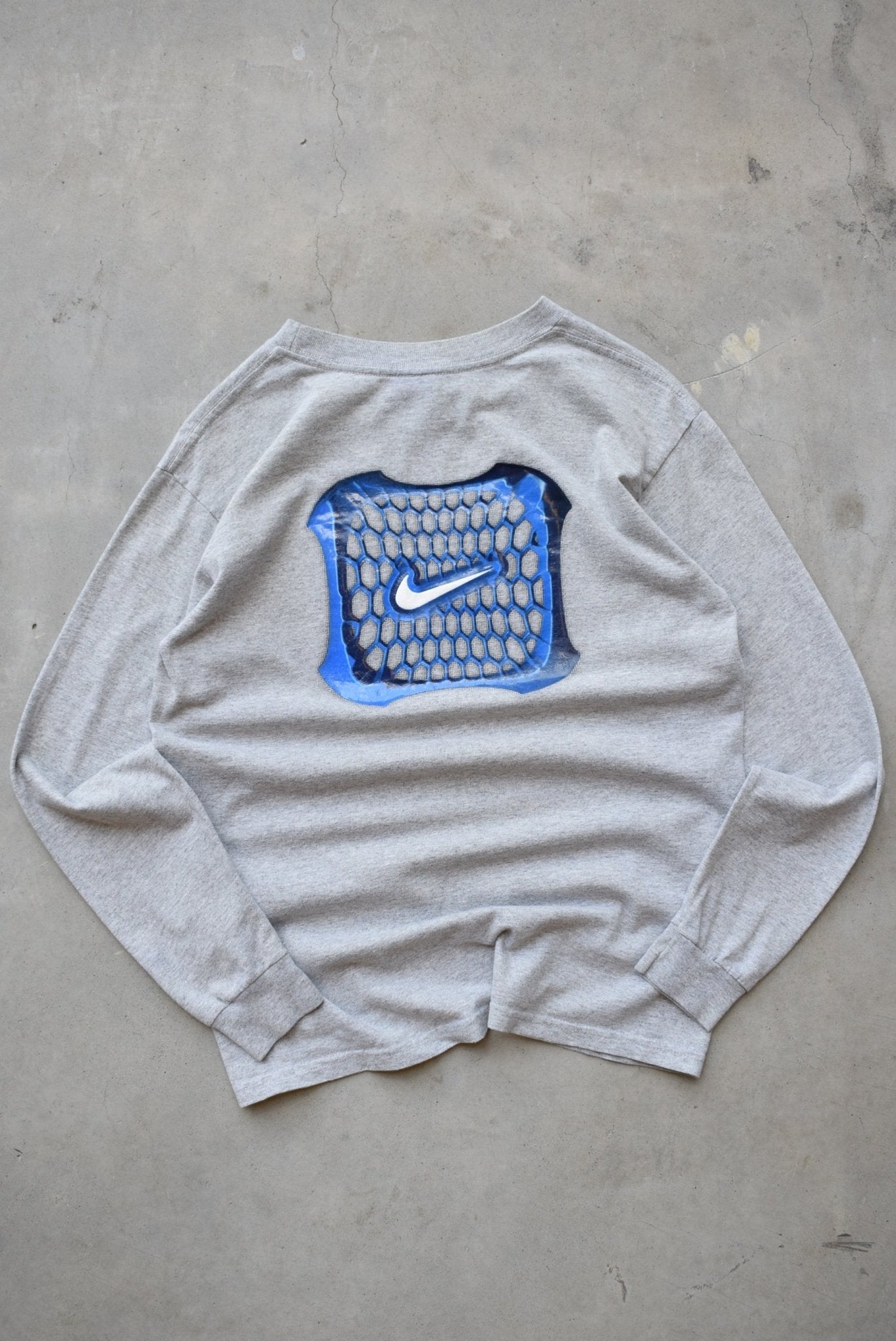 Nike Grey Long Sleeve Spellout Tee — 2000s (S) - Retrospective Store