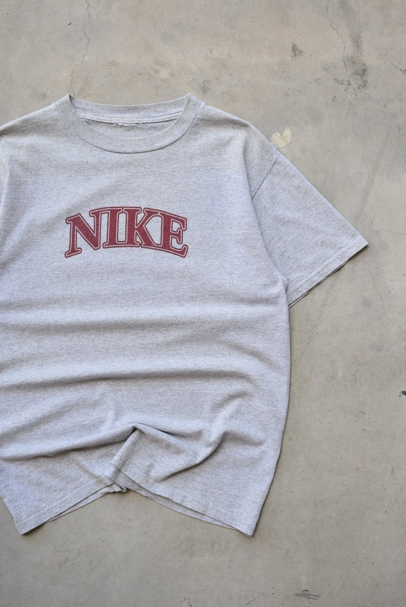Nike Grey Spellout Tee — 2000s (M) - Retrospective Store