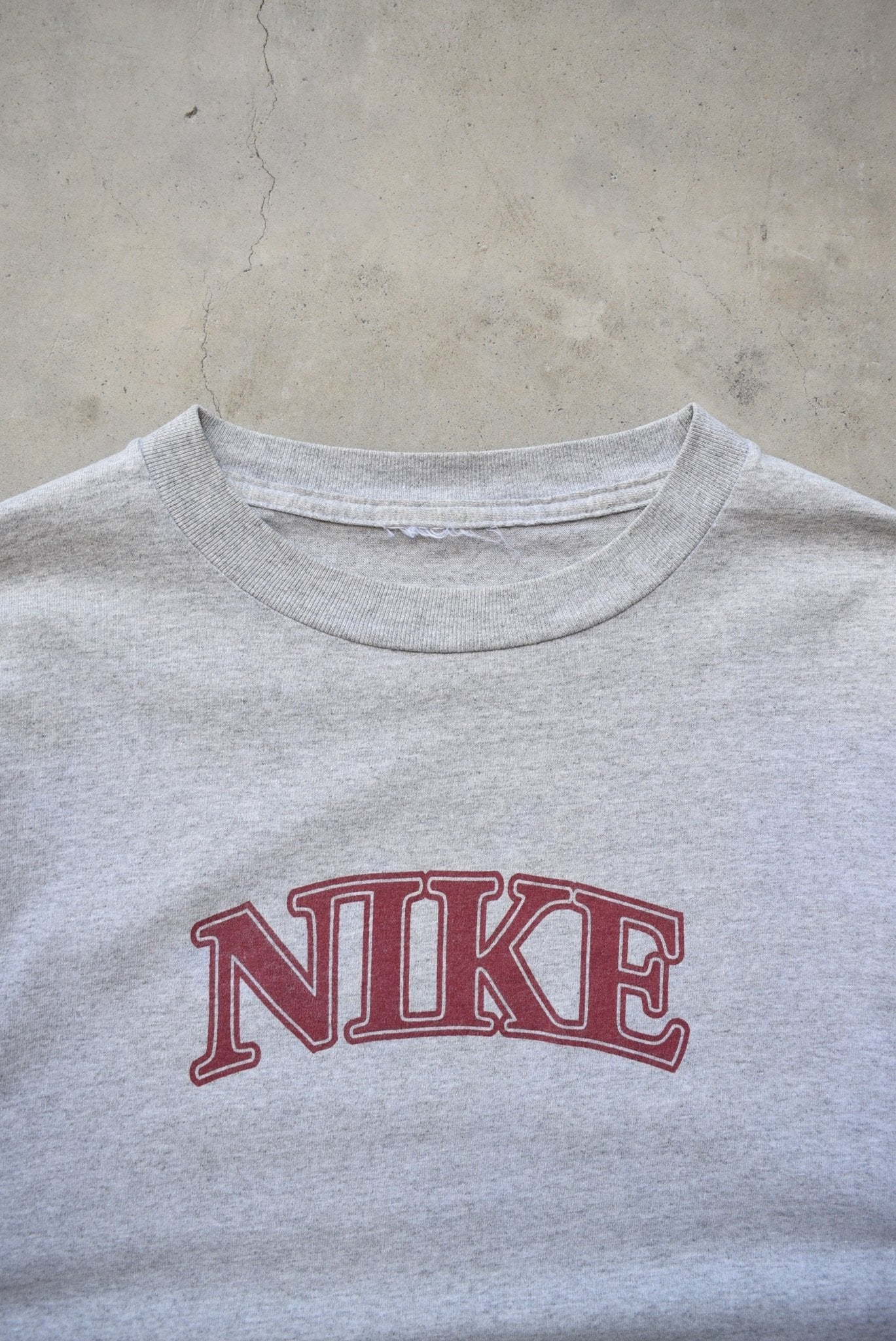Nike Grey Spellout Tee — 2000s (M) - Retrospective Store