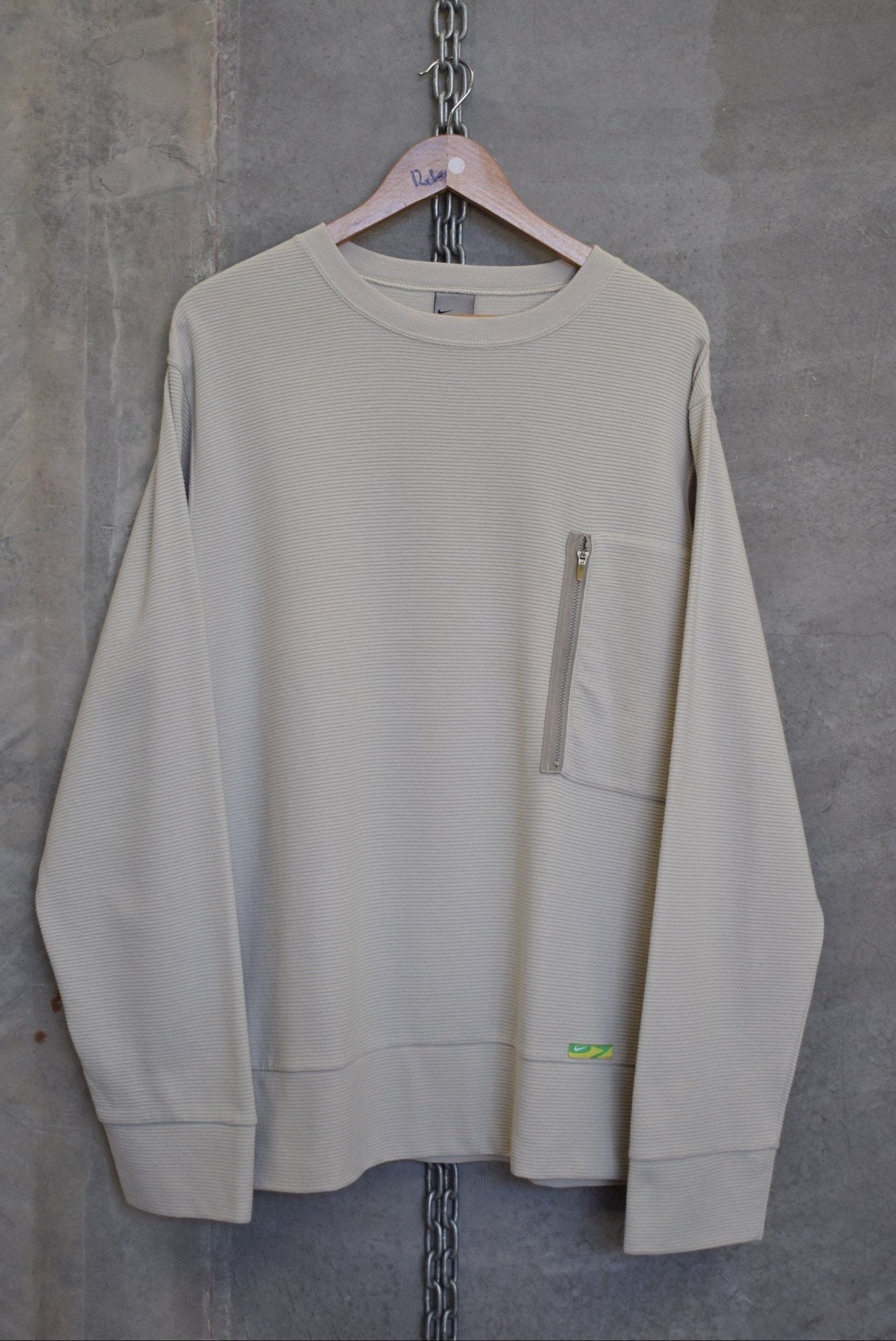 Nike Long Sleeve Tee — 2000s (L) - Retrospective Store