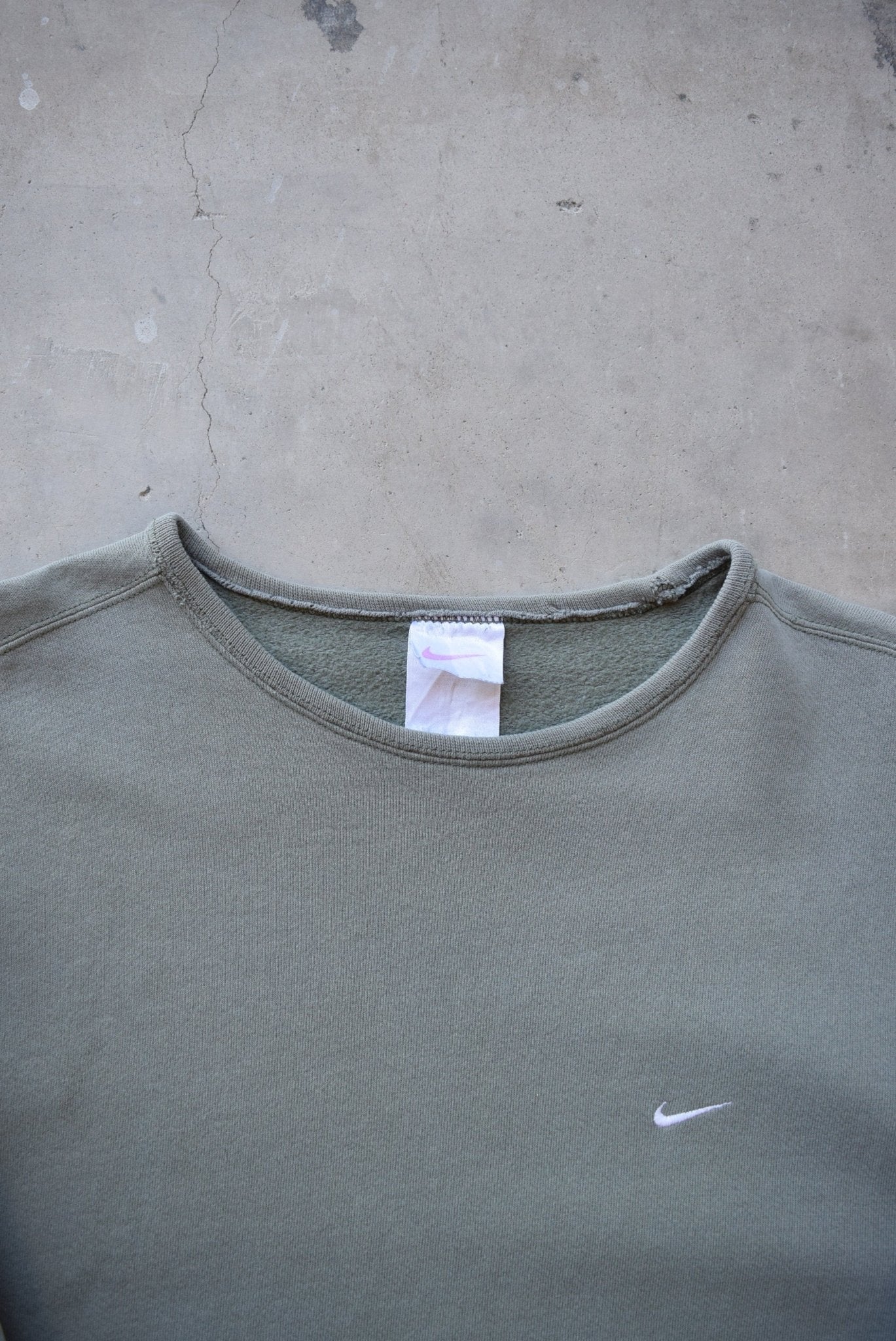 Nike Moss-Green Embroidered Swoosh Crewneck — 1990s (L/XL) - Retrospective Store