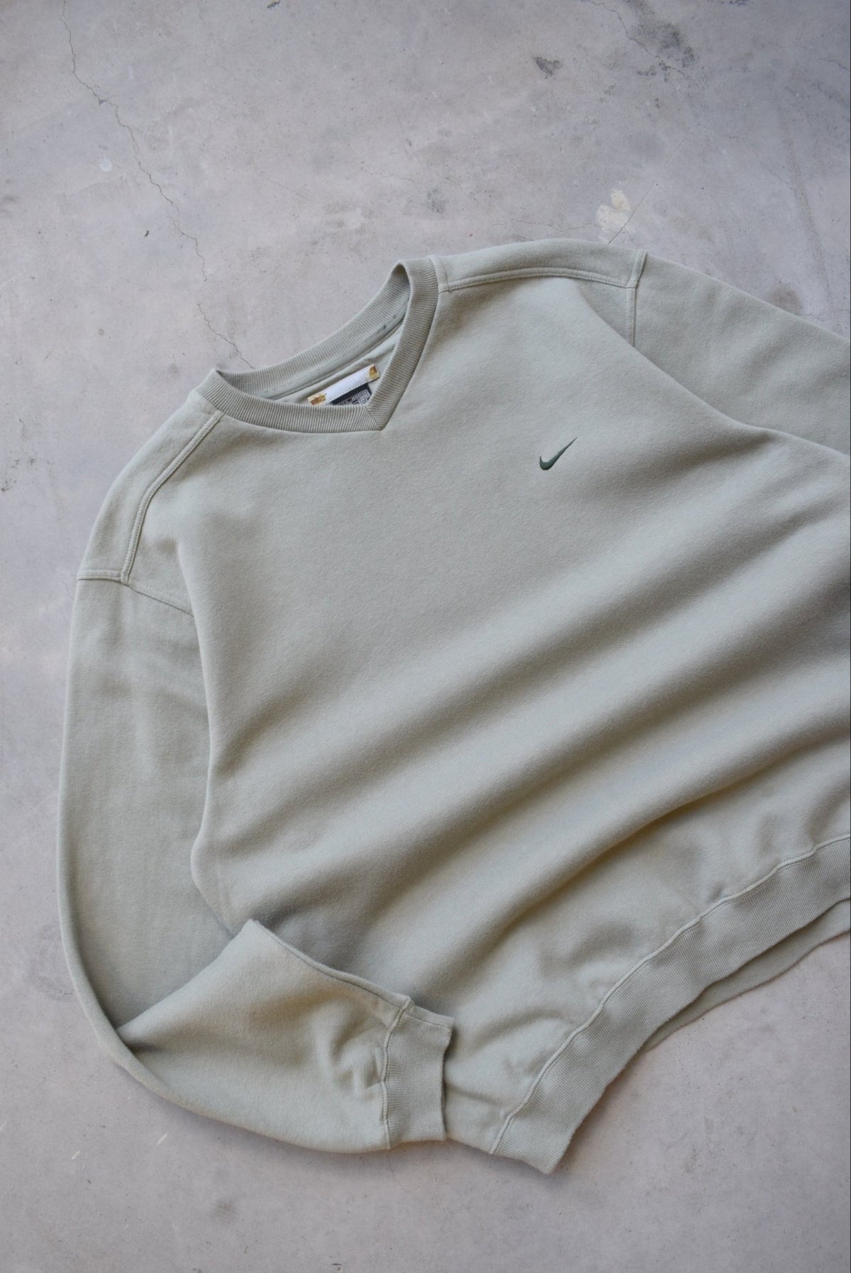 Nike Moss-Green Embroidered Swoosh Crewneck — 2000s (M) - Retrospective Store