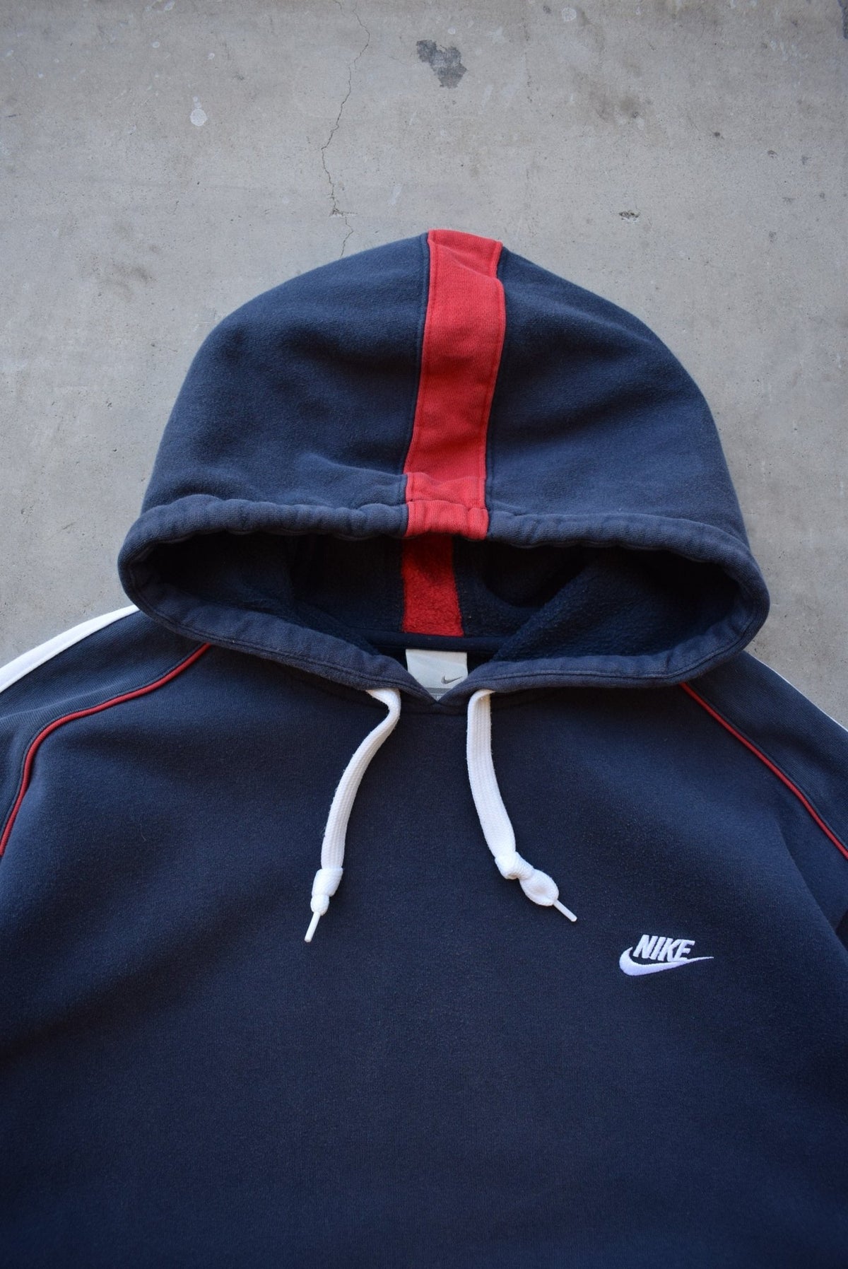 Nike Navy Embroidered Spellout Hoodie — 2000s (XL) - Retrospective Store