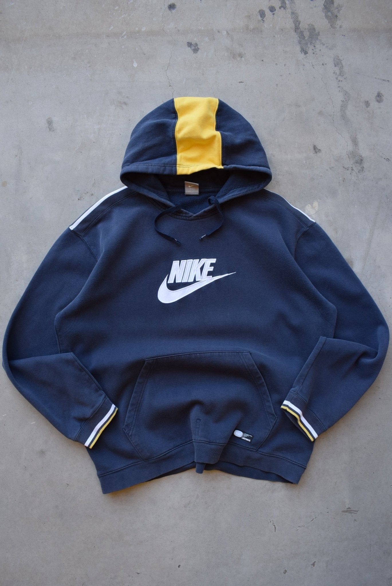 Nike Navy Embroidered Spellout Hoodie — 2000s (XL) - Retrospective Store