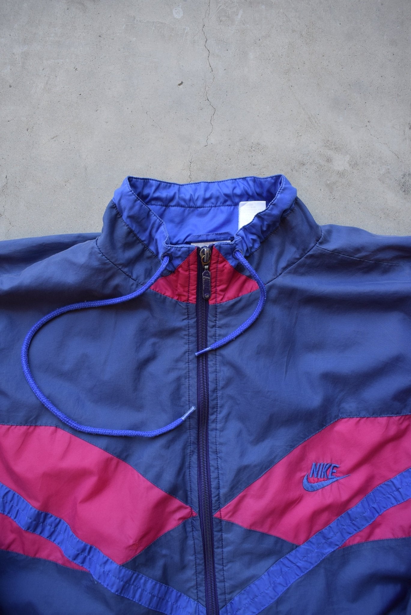 Nike Navy Embroidered Spellout Jacket — 1990s (M) - Retrospective Store