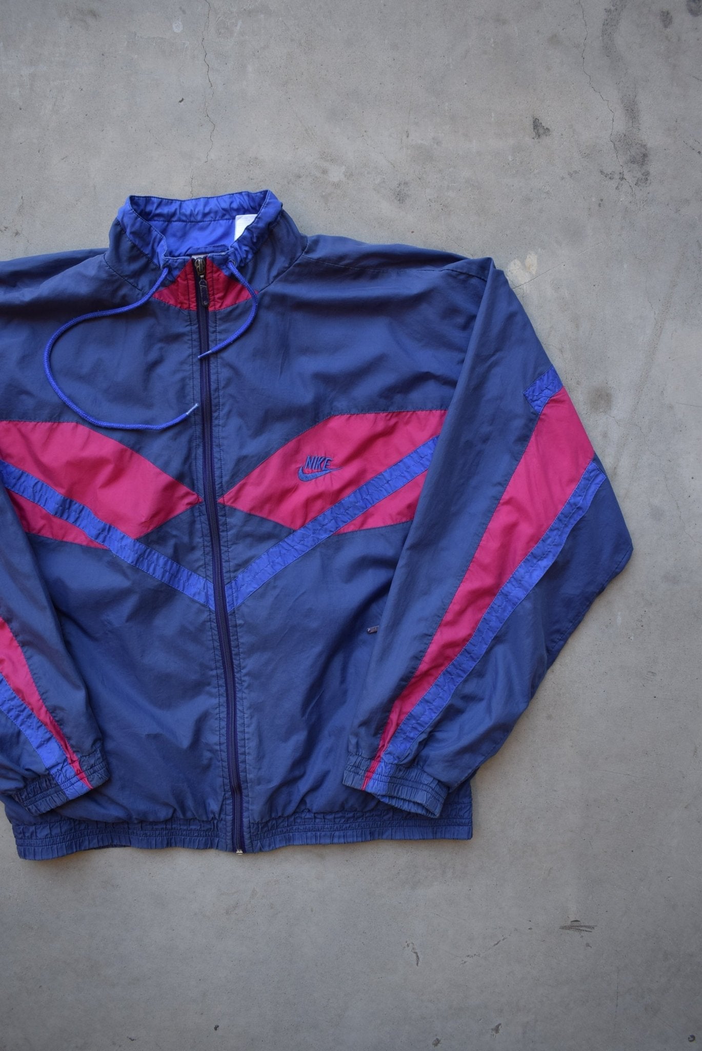 Nike Navy Embroidered Spellout Jacket — 1990s (M) - Retrospective Store