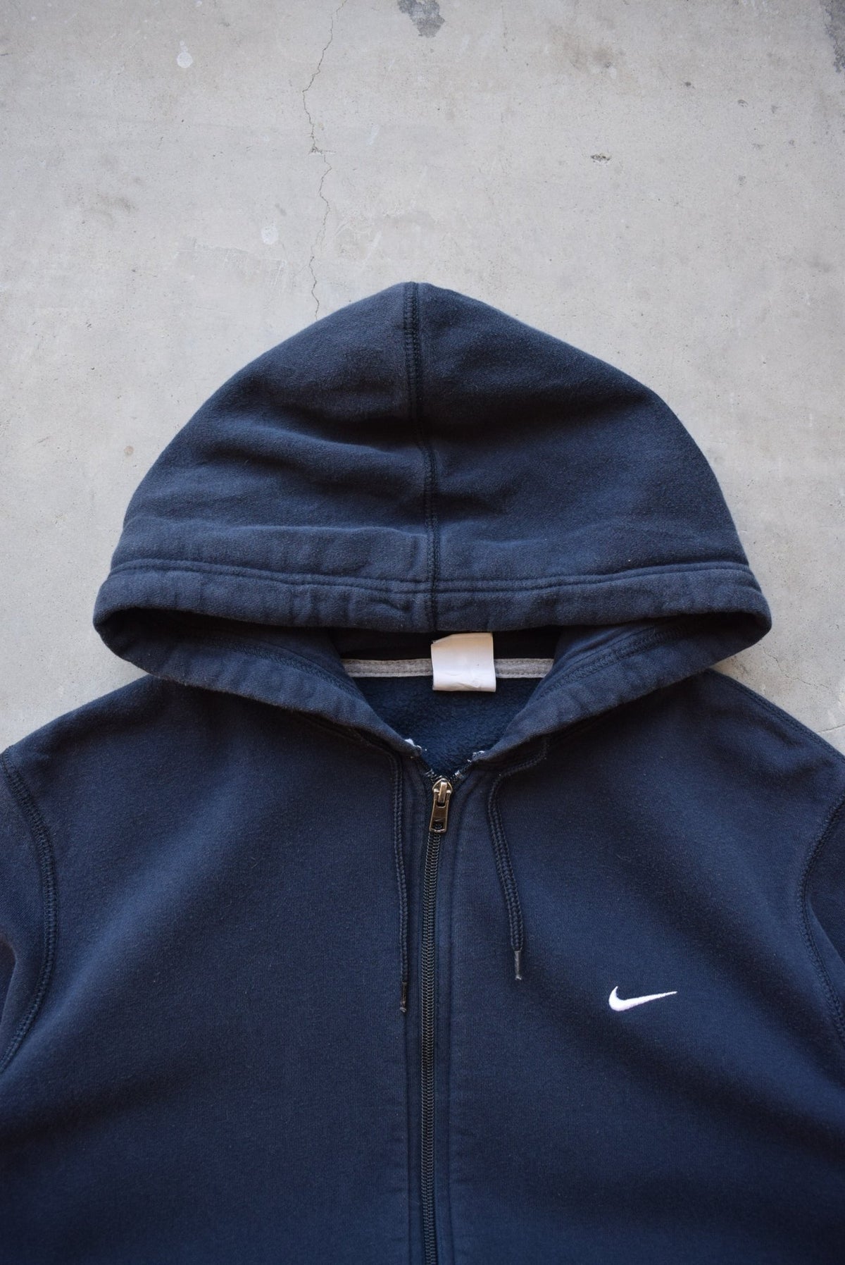 Nike Navy Embroidered Swoosh Full-Zip Hoodie — 2000s (L) - Retrospective Store