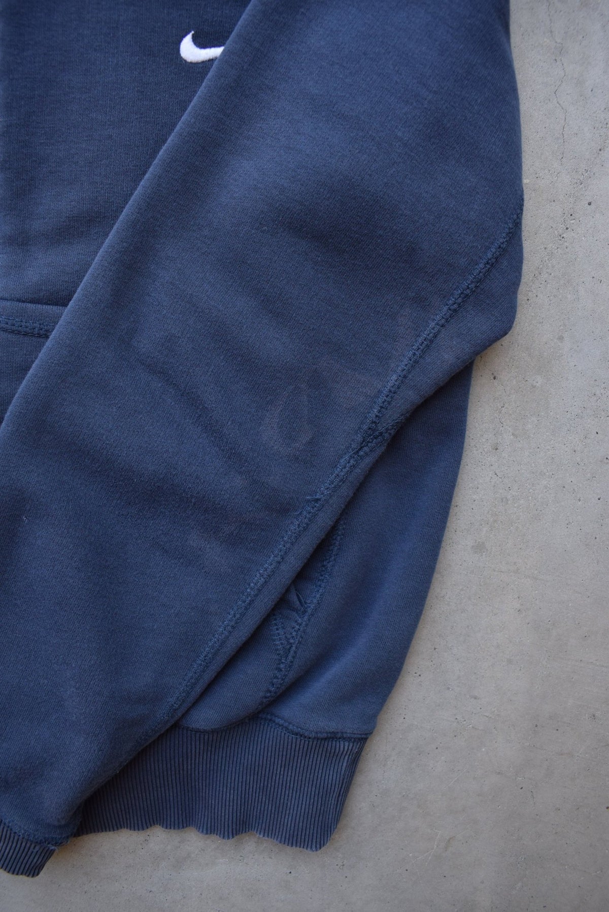 Nike Navy Embroidered Swoosh Full-Zip Hoodie — 2000s (XS) - Retrospective Store