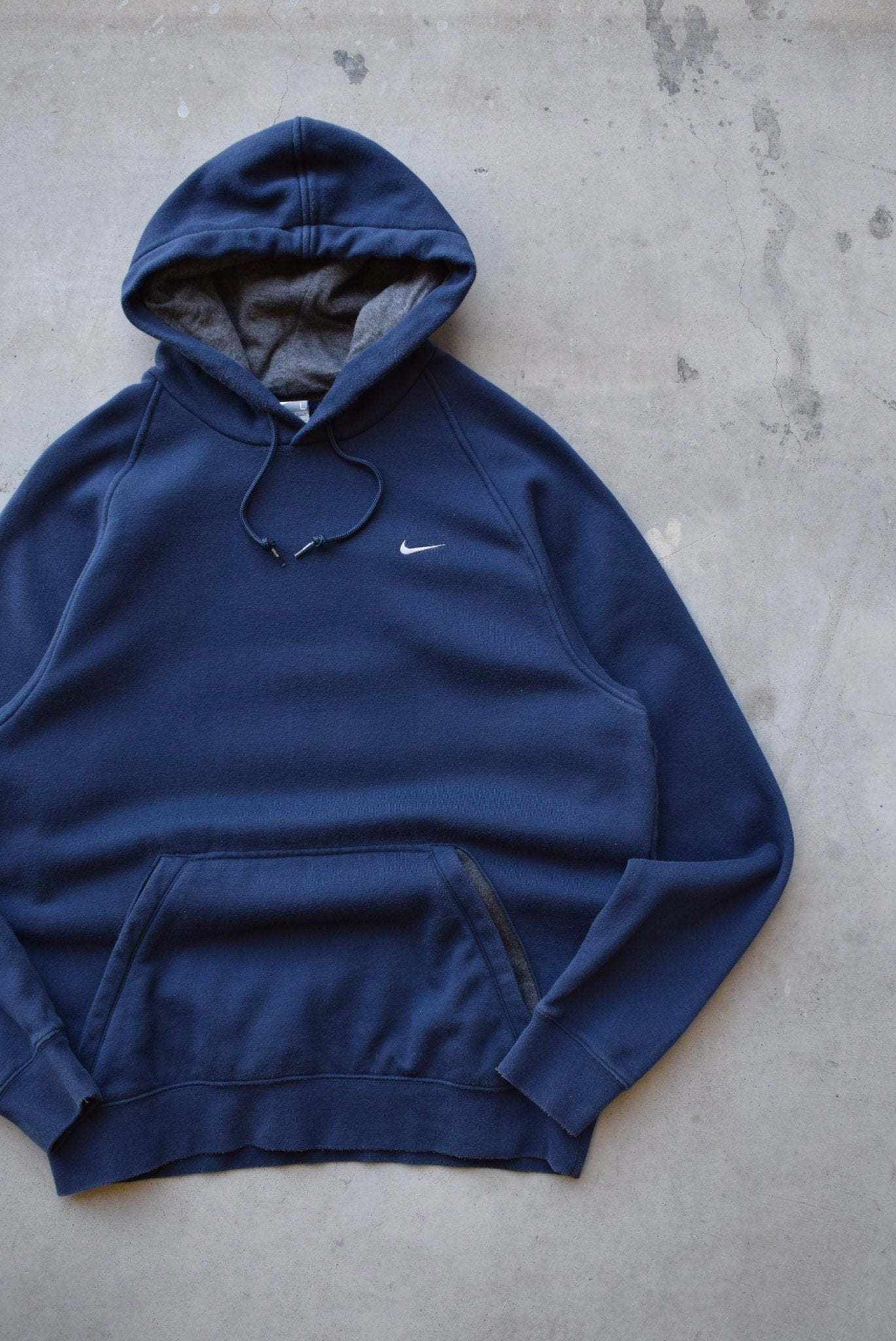 Nike Navy Embroidered Swoosh Hoodie — 2000s (M) - Retrospective Store