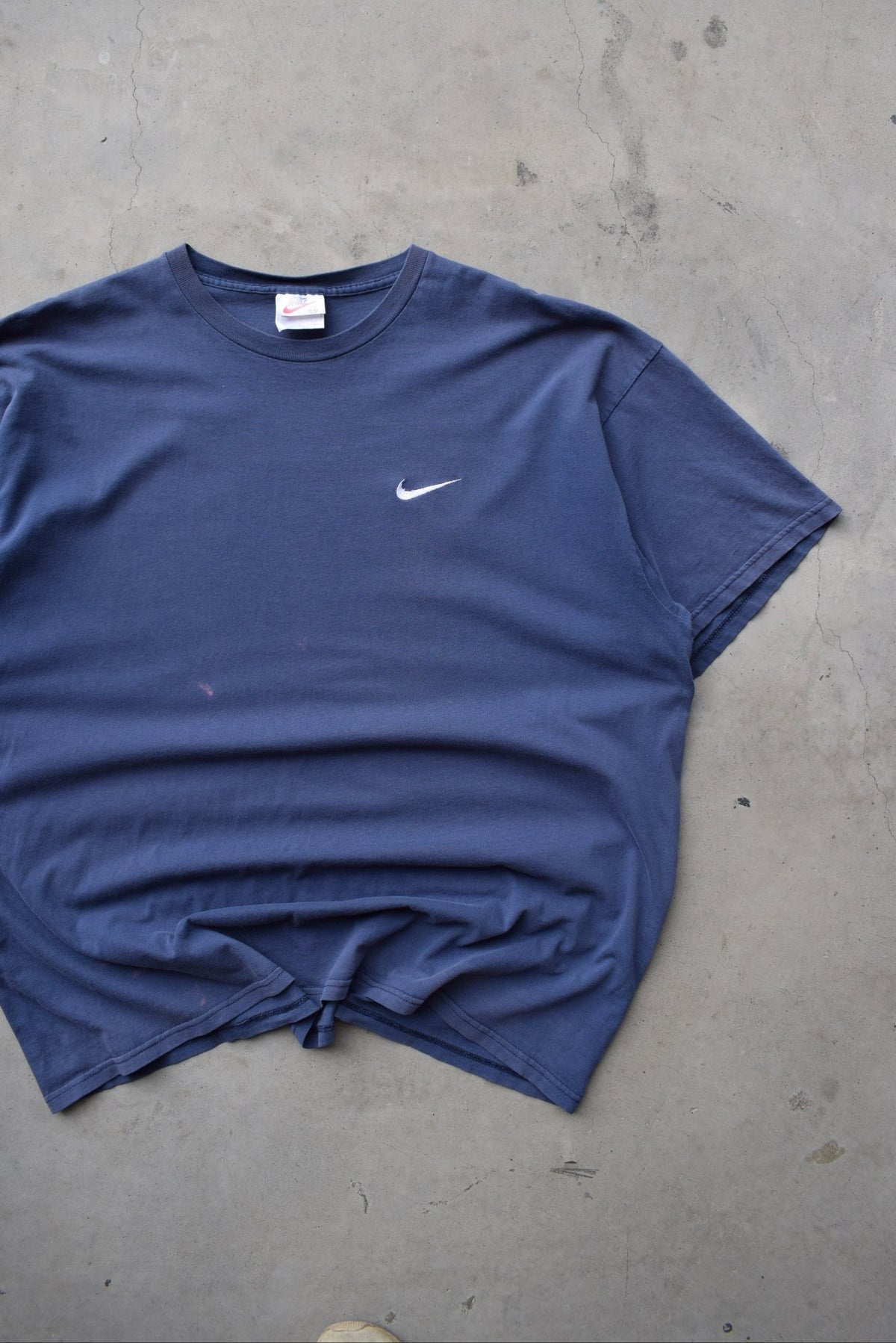 Nike Navy Embroidered Swoosh Tee — 1990s (XXL) - Retrospective Store
