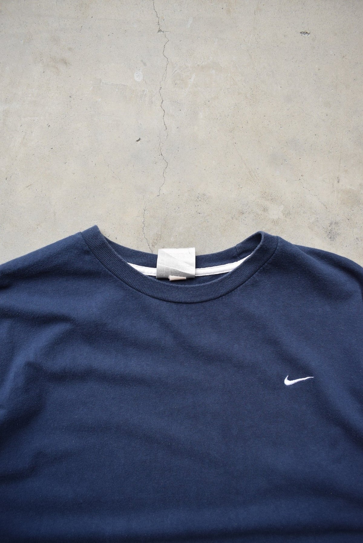 Nike Navy Embroidered Swoosh Tee — 2000s (L) - Retrospective Store