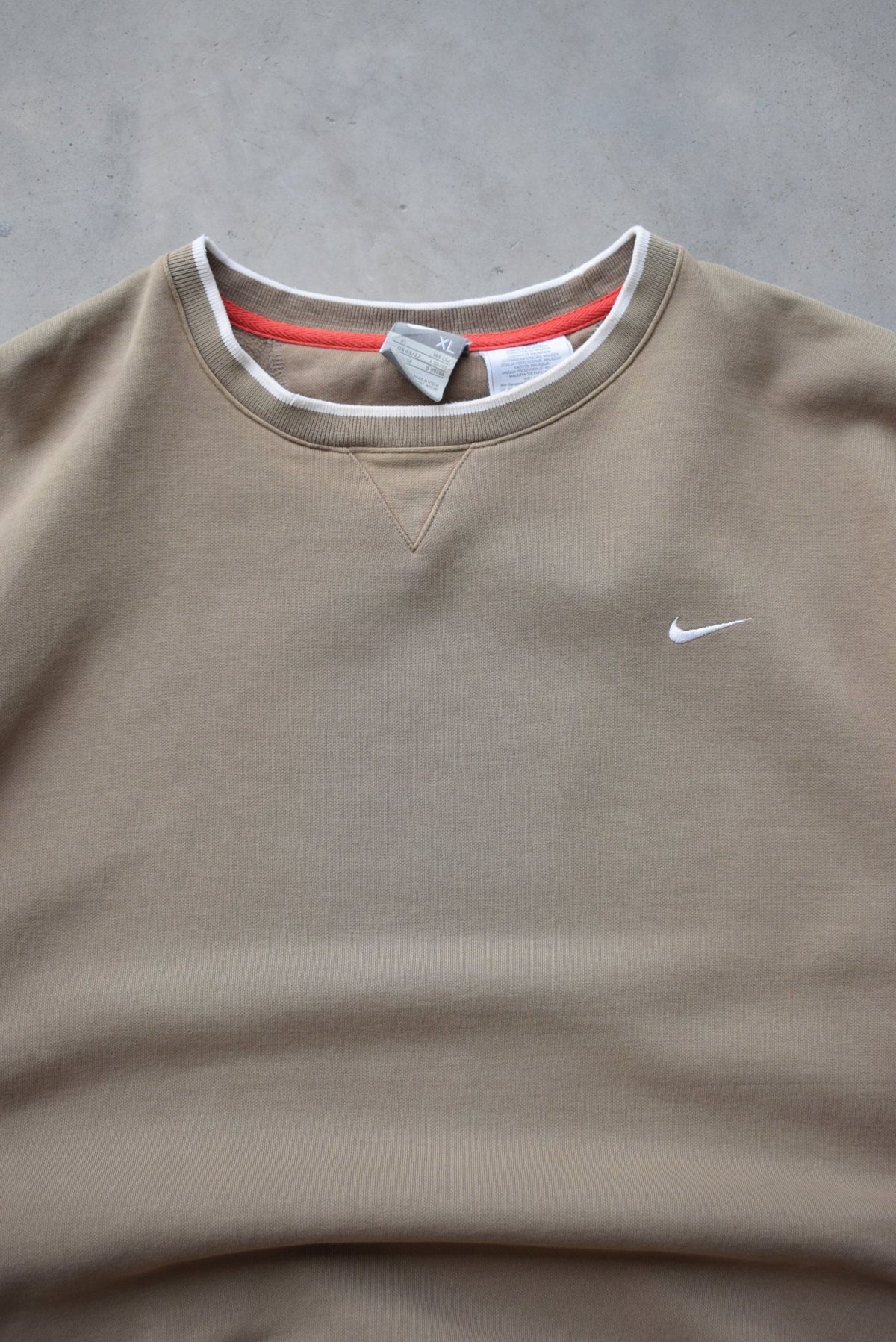 Nike Olive Green Embroidered Swoosh Crewneck — 2000s (L) - Retrospective Store
