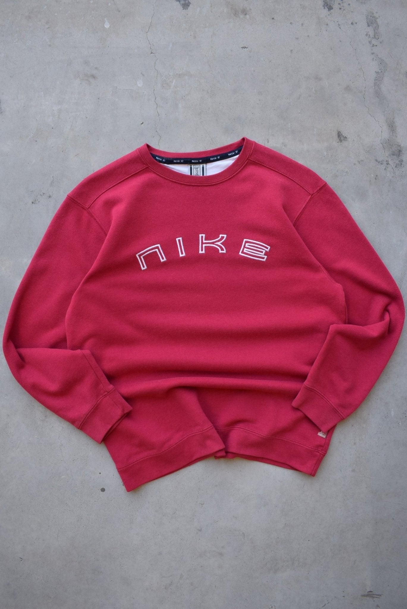 Nike Red Embroidered Spellout Crewneck — 1990s (S) - Retrospective Store