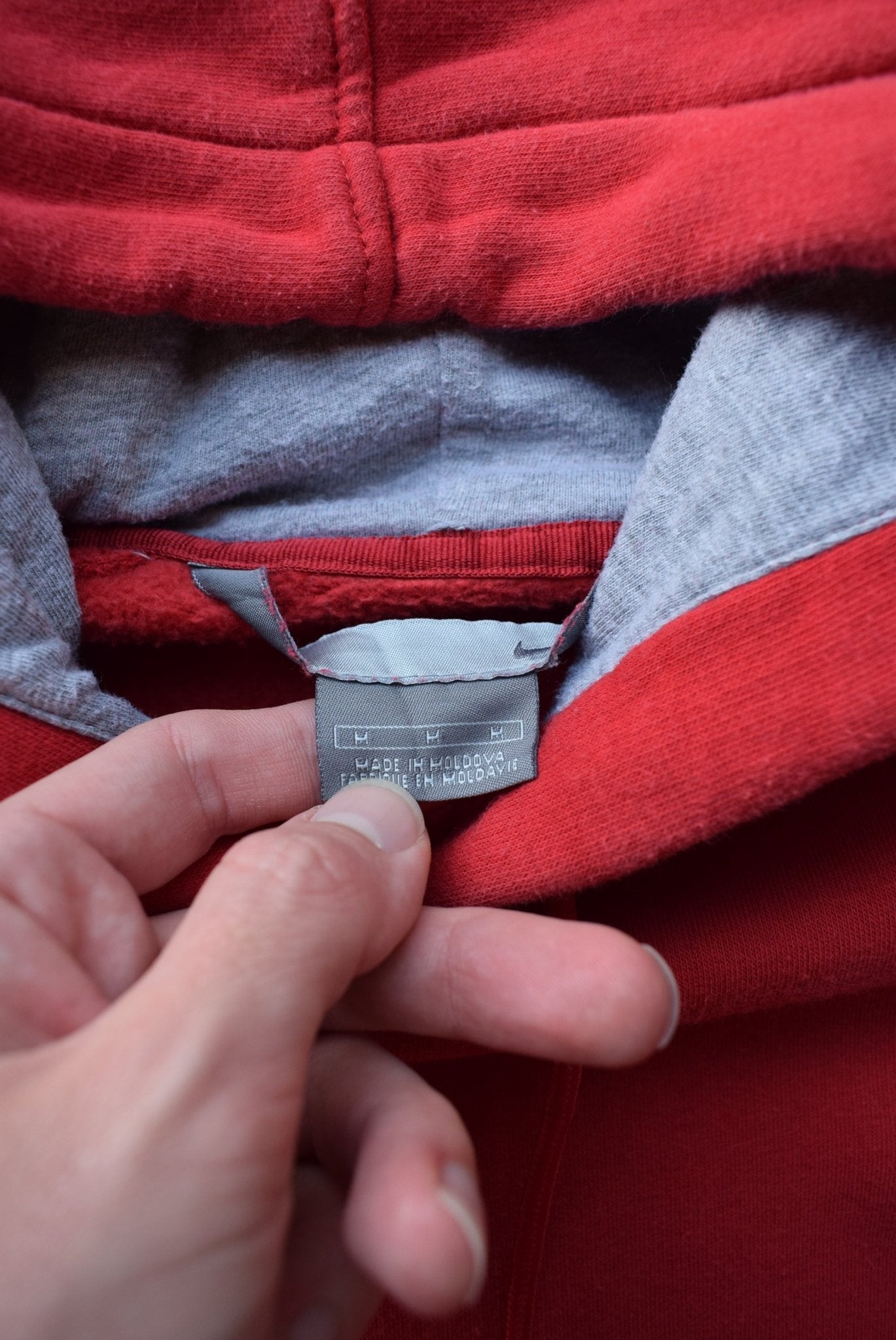Nike Red Embroidered Swoosh Hoodie — 2000s (L) - Retrospective Store