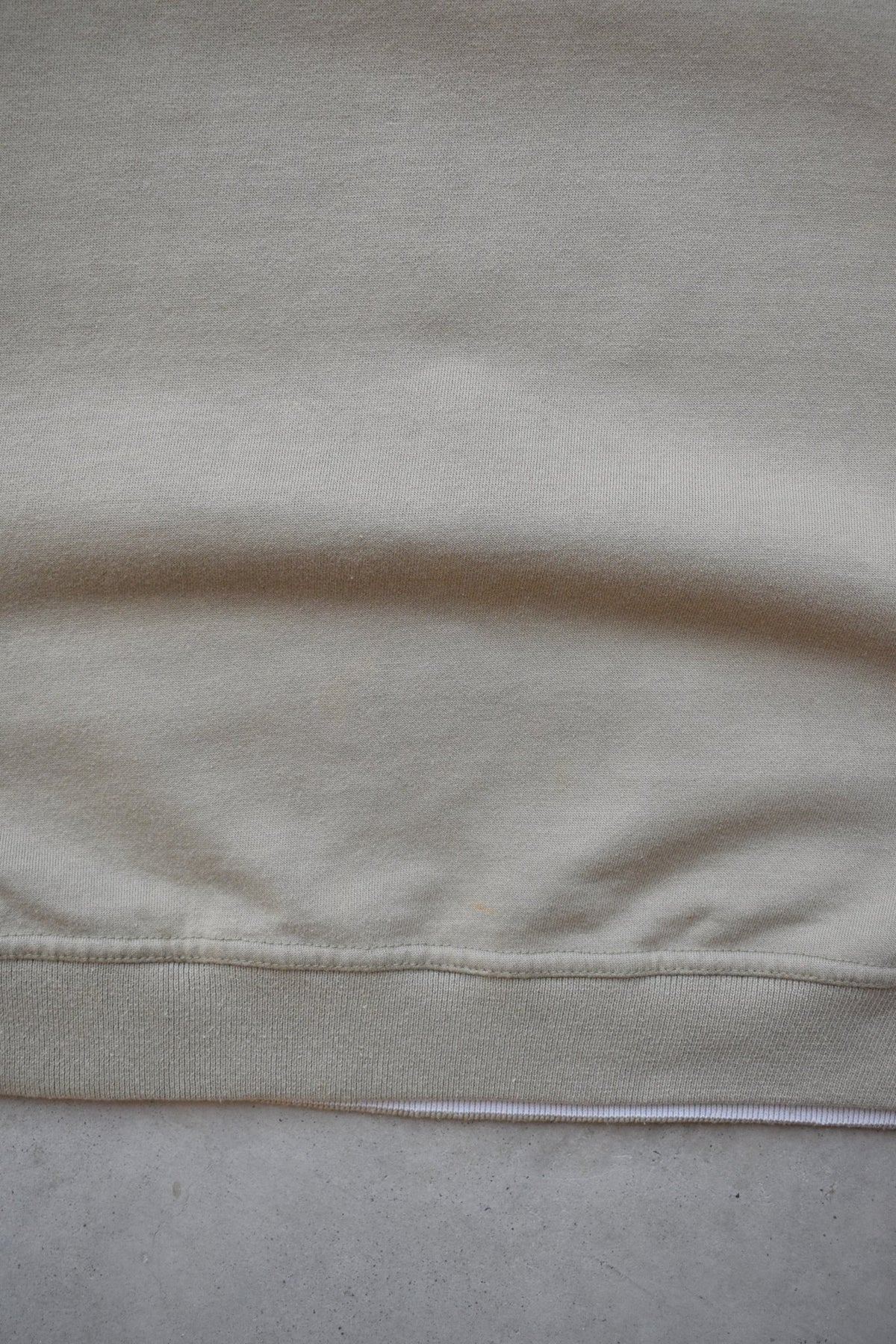 Nike Tan & Black Embroidered Spellout Crewneck — 1990s (L) - Retrospective Store