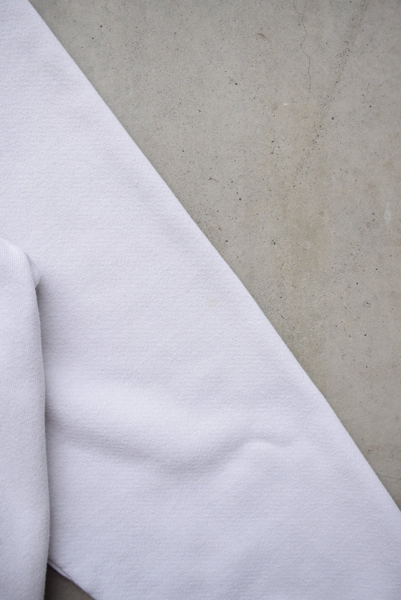 Nike White Embroidered Centre Swoosh Hoodie — 1990s (L) - Retrospective Store