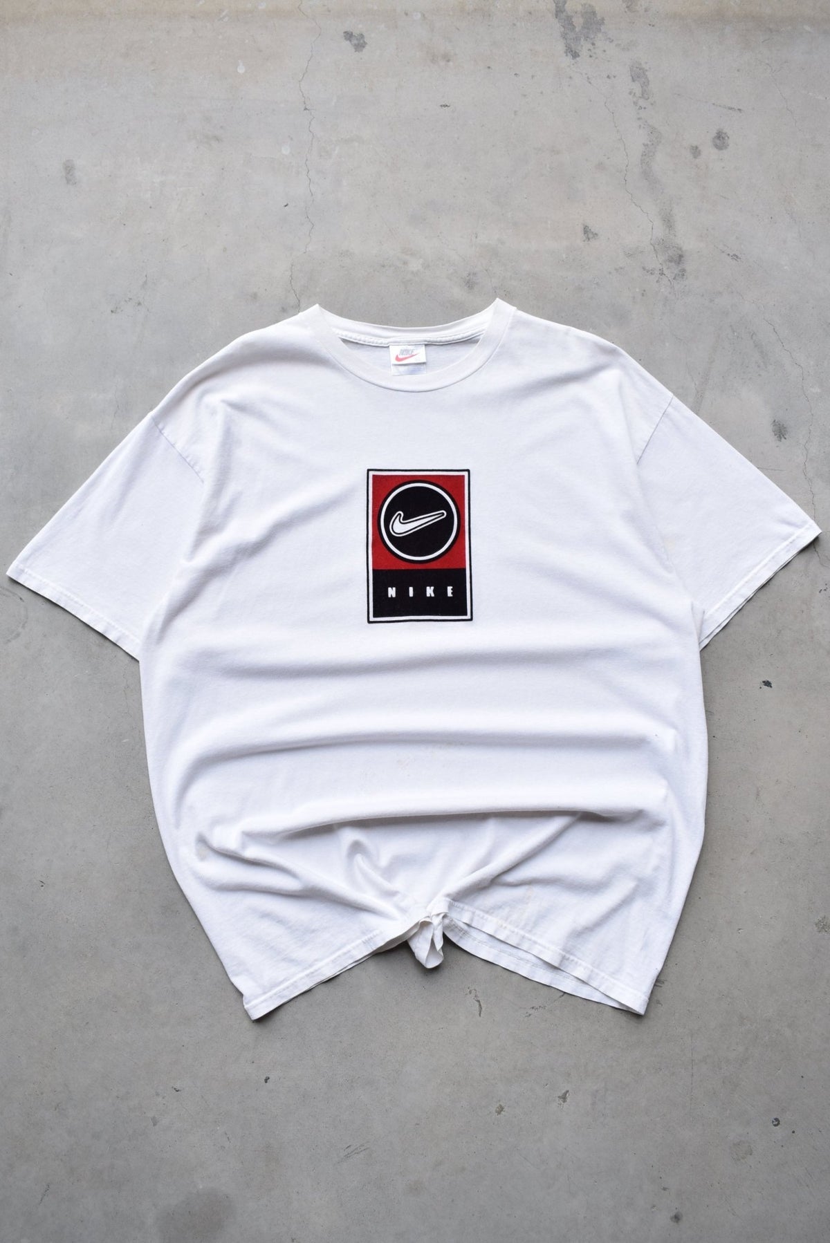 Nike White Spellout Tee — 1990s (XXL) - Retrospective Store