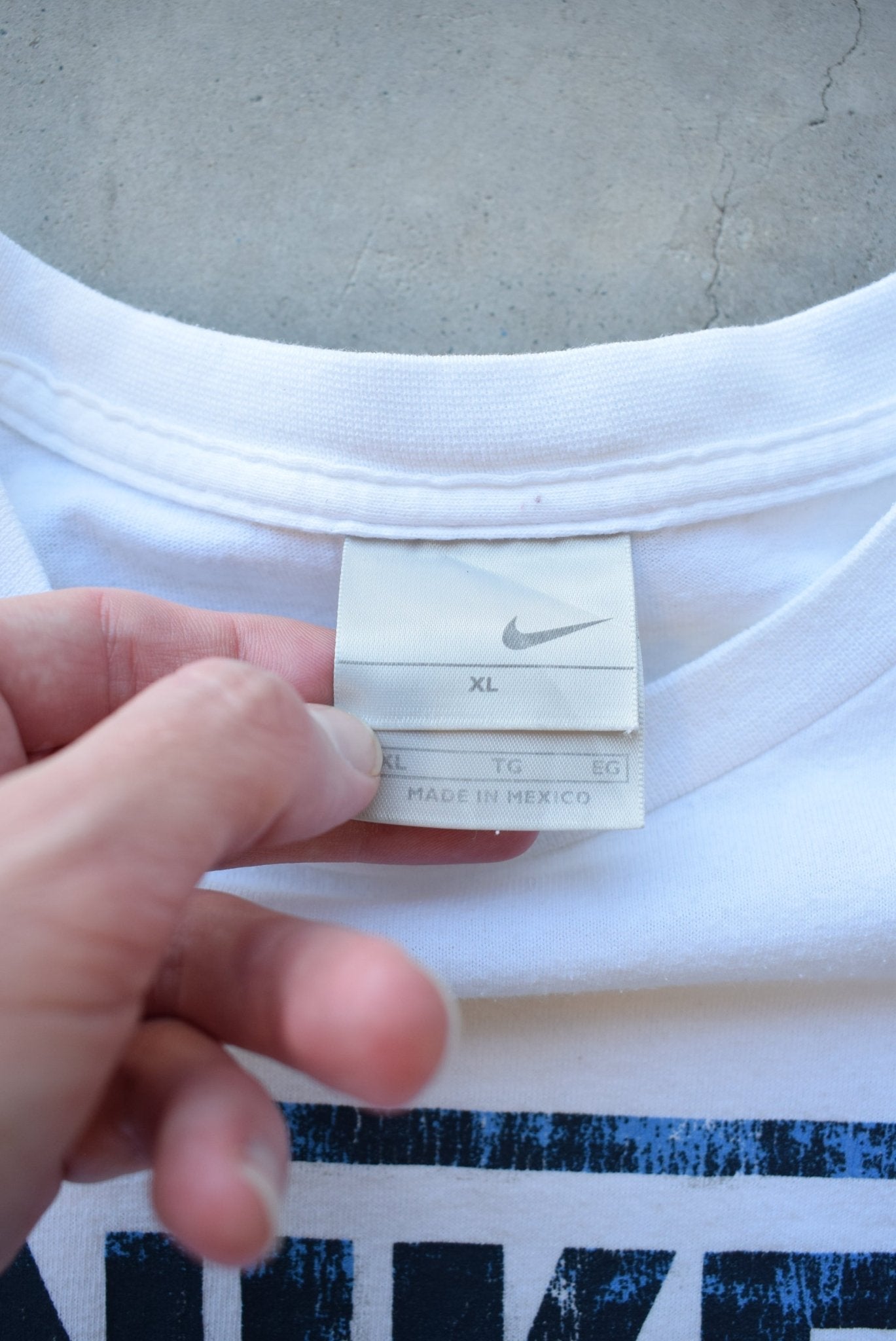 Nike White Spellout Tee — 2000s (XL) - Retrospective Store