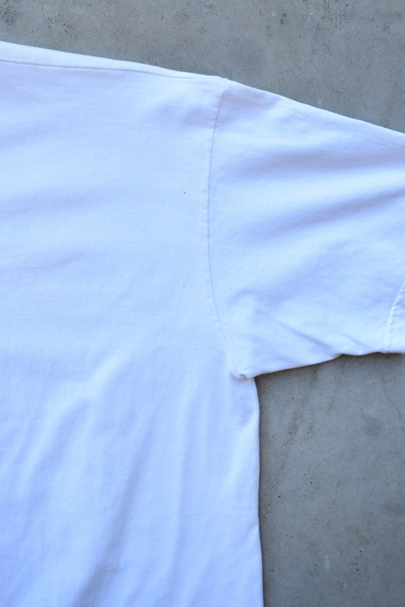 Nike x Charles Barkley White Graphic Tee — 1990s (L) - Retrospective Store