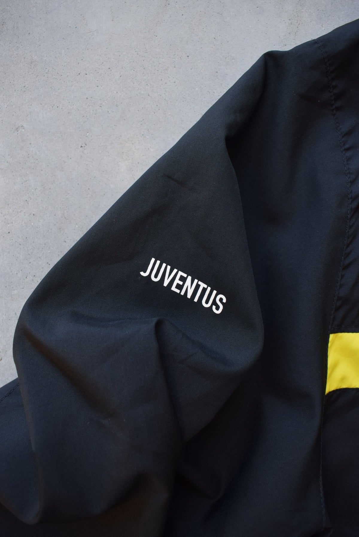 Nike x Juventus FC Black Jacket — 2000s (M/L) - Retrospective Store