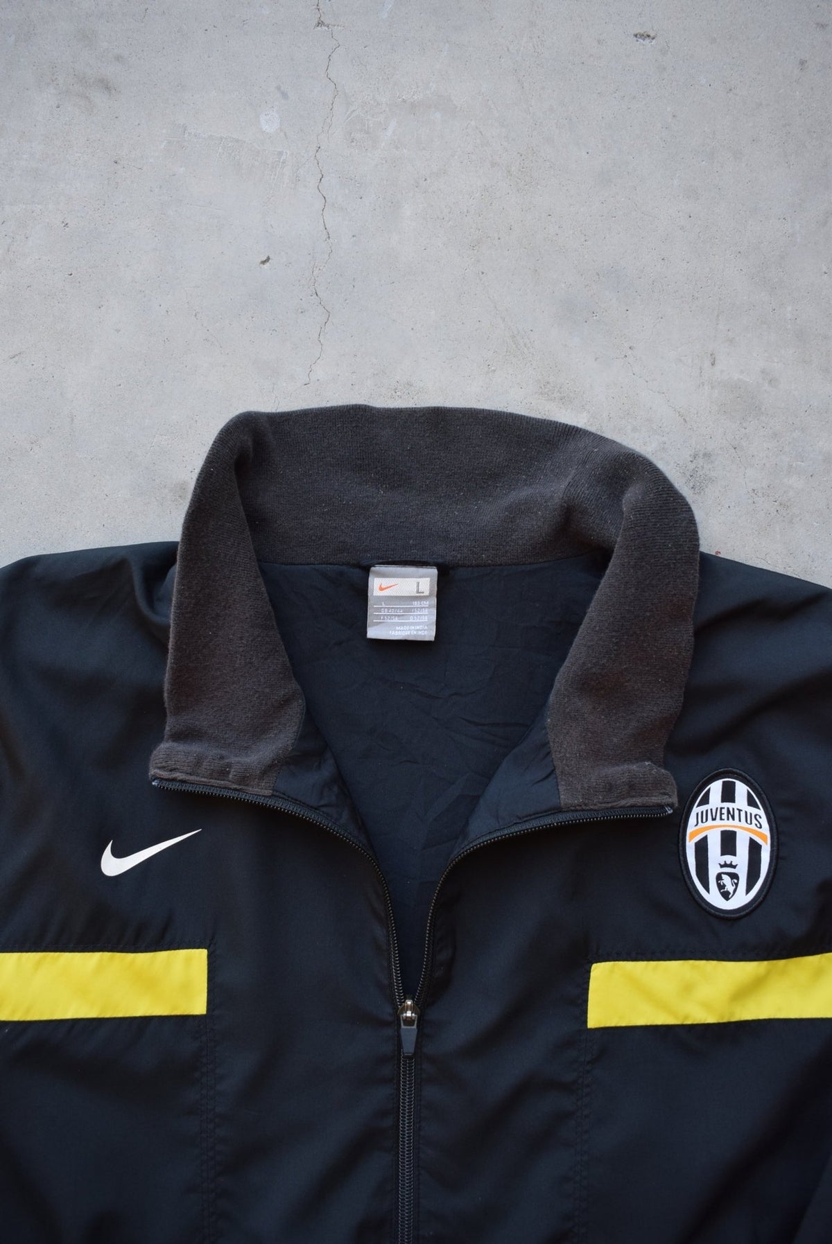 Nike x Juventus FC Black Jacket — 2000s (M/L) - Retrospective Store