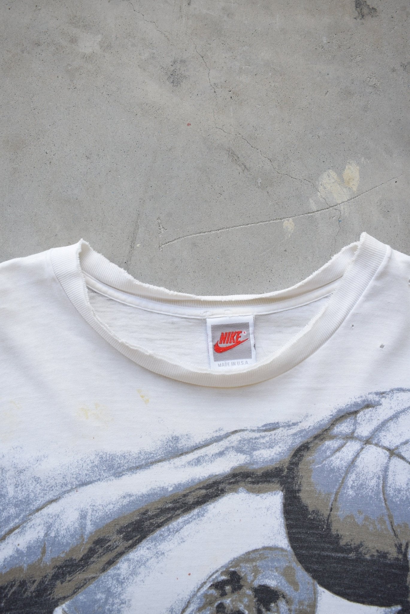 Nike x Michael Jordan White Graphic Tee — 1990s (M/L) - Retrospective Store