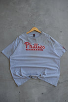 Nike x MLB Philadelphia Phillies Baseball Tee — 2001 (XXL) - Retrospective Store