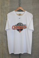 Nike x MLB San Francisco Giants Champions Tee — 2002 (L) - Retrospective Store