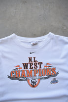 Nike x MLB San Francisco Giants Champions White Graphic Tee — 2003 (XL) - Retrospective Store