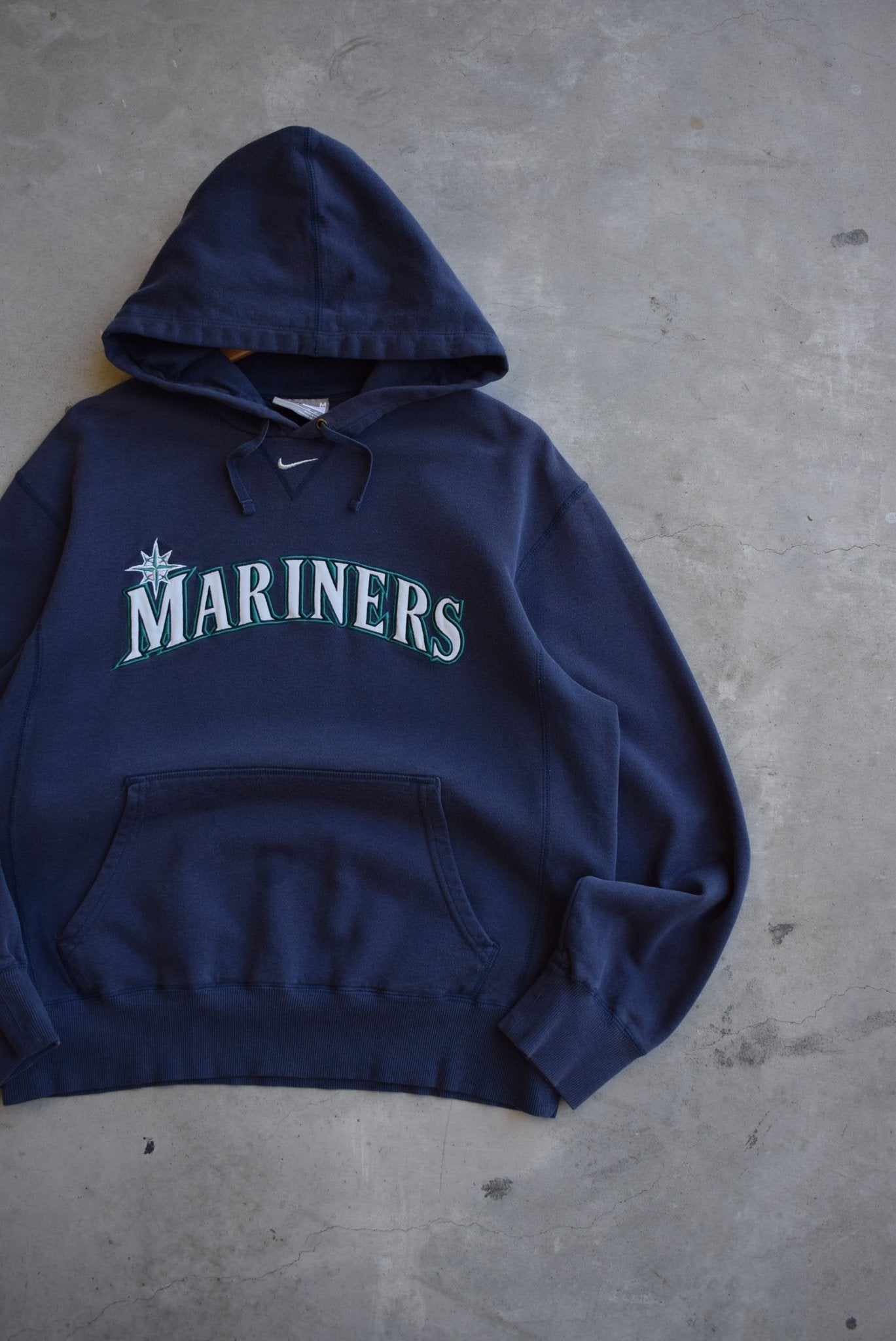 Nike x MLB Seattle Mariners Embroidered Hoodie — 2000s (M) - Retrospective Store
