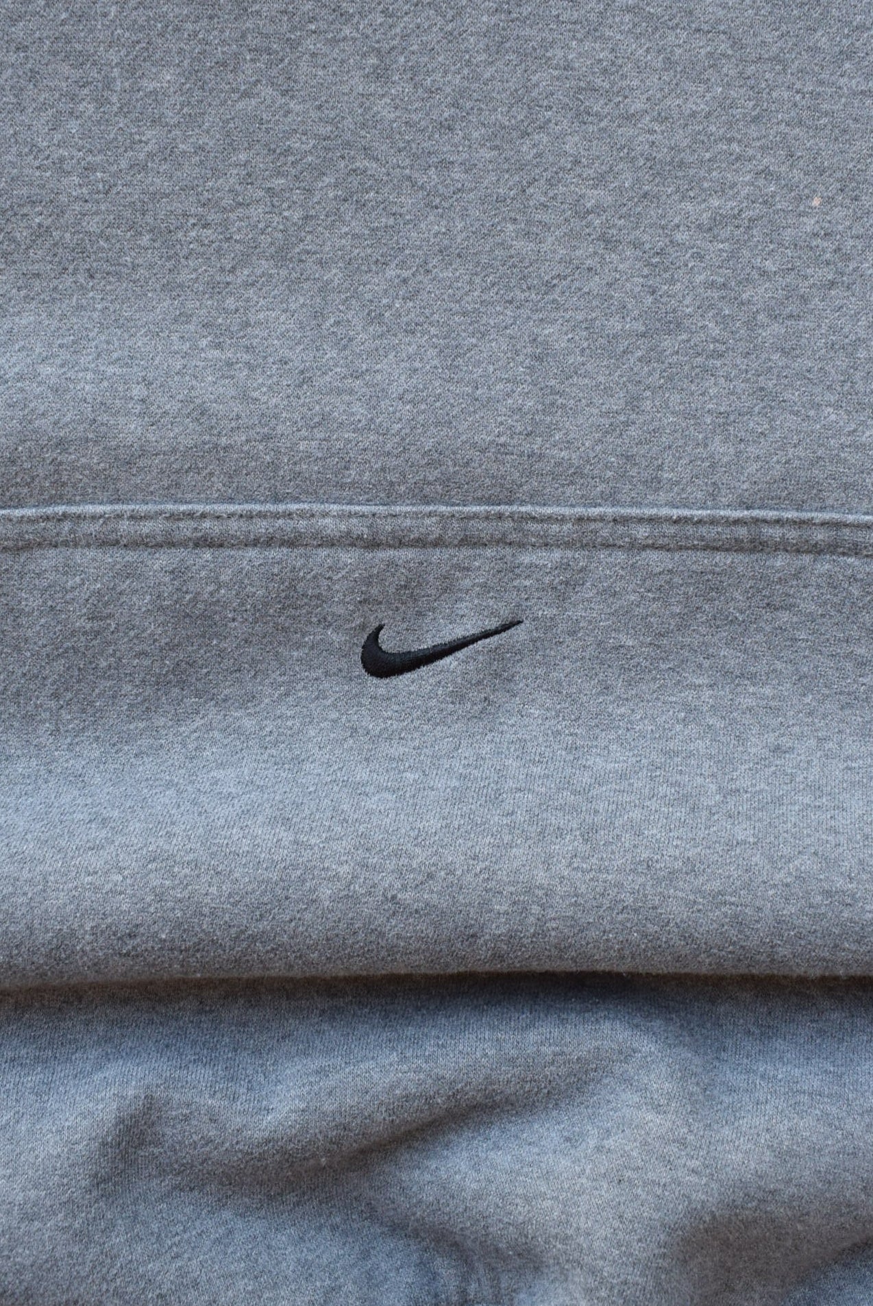 Nike x NYU Athletics Grey Embroidered Hoodie — 2000s (XXL) - Retrospective Store