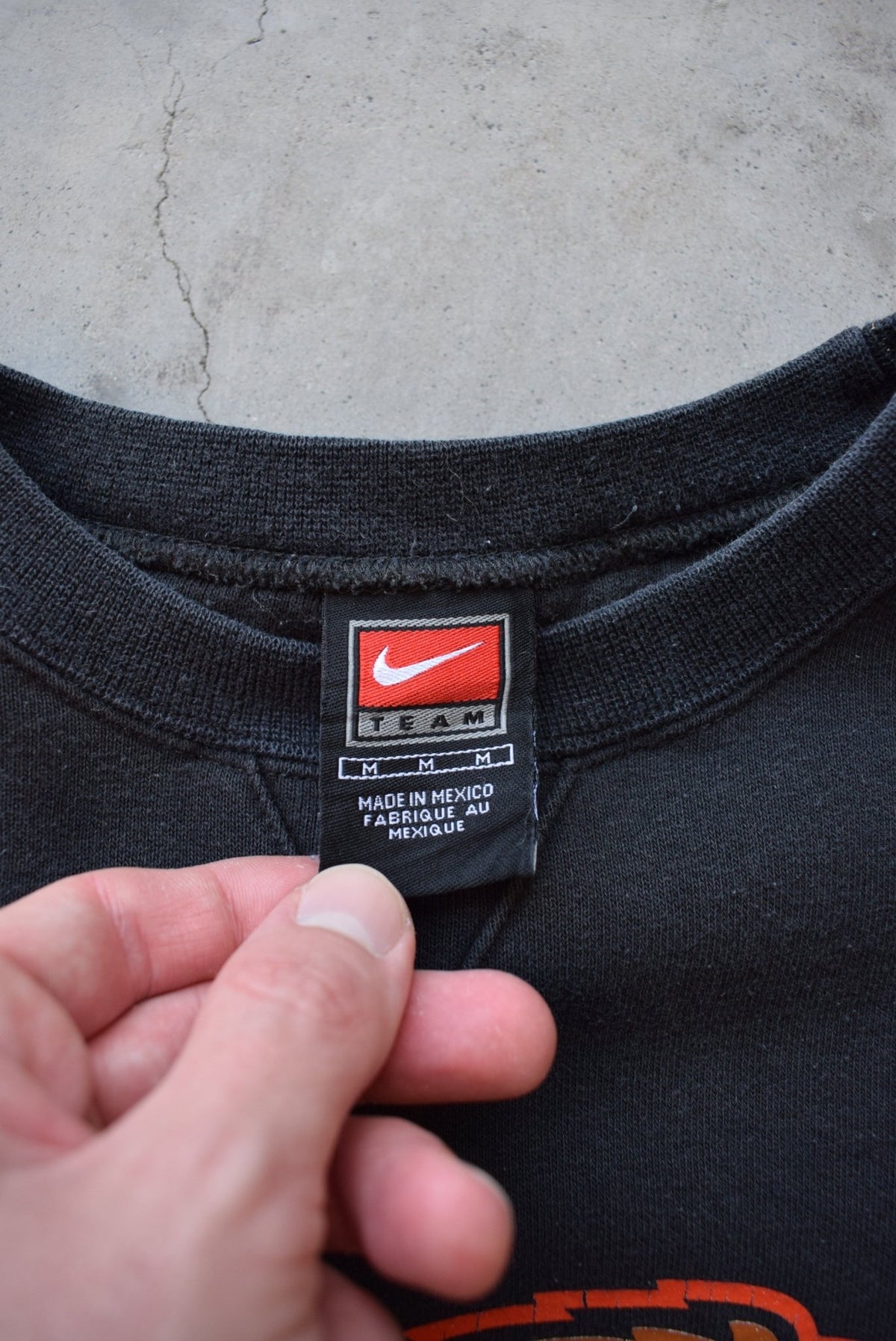 Nike x Oregon State University Fiesta Bowl Black Graphic Crewneck — 2001 (L) - Retrospective Store