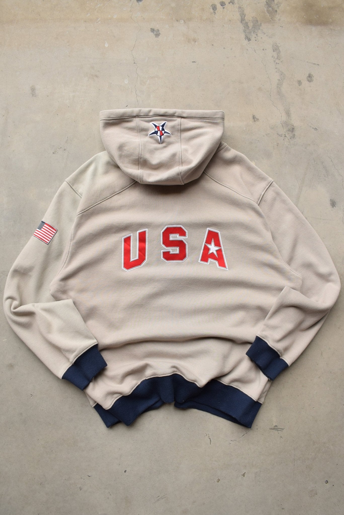Vintage Sports & College – Retrospective Store