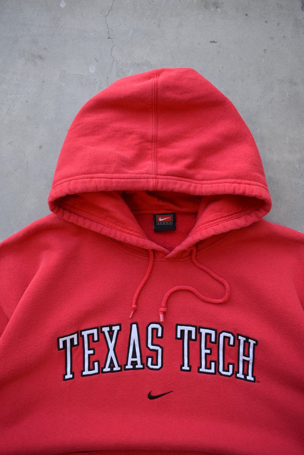 Nike x Texas Tech University Red Embroidered Spellout Hoodie — 2000s (XL) - Retrospective Store