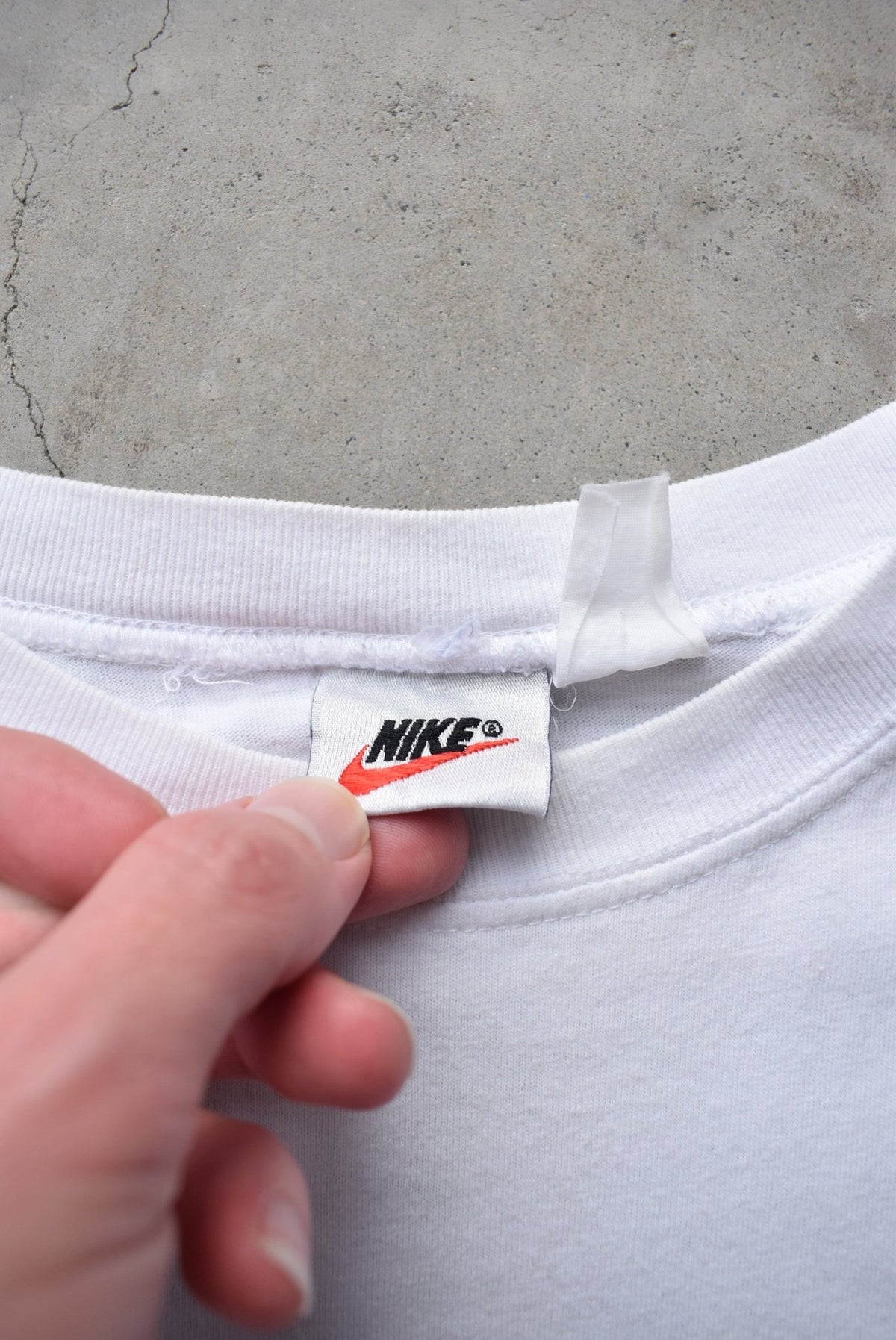 Nike x United States National Soccer Team White Graphic Tee — 1990s (M) - Retrospective Store