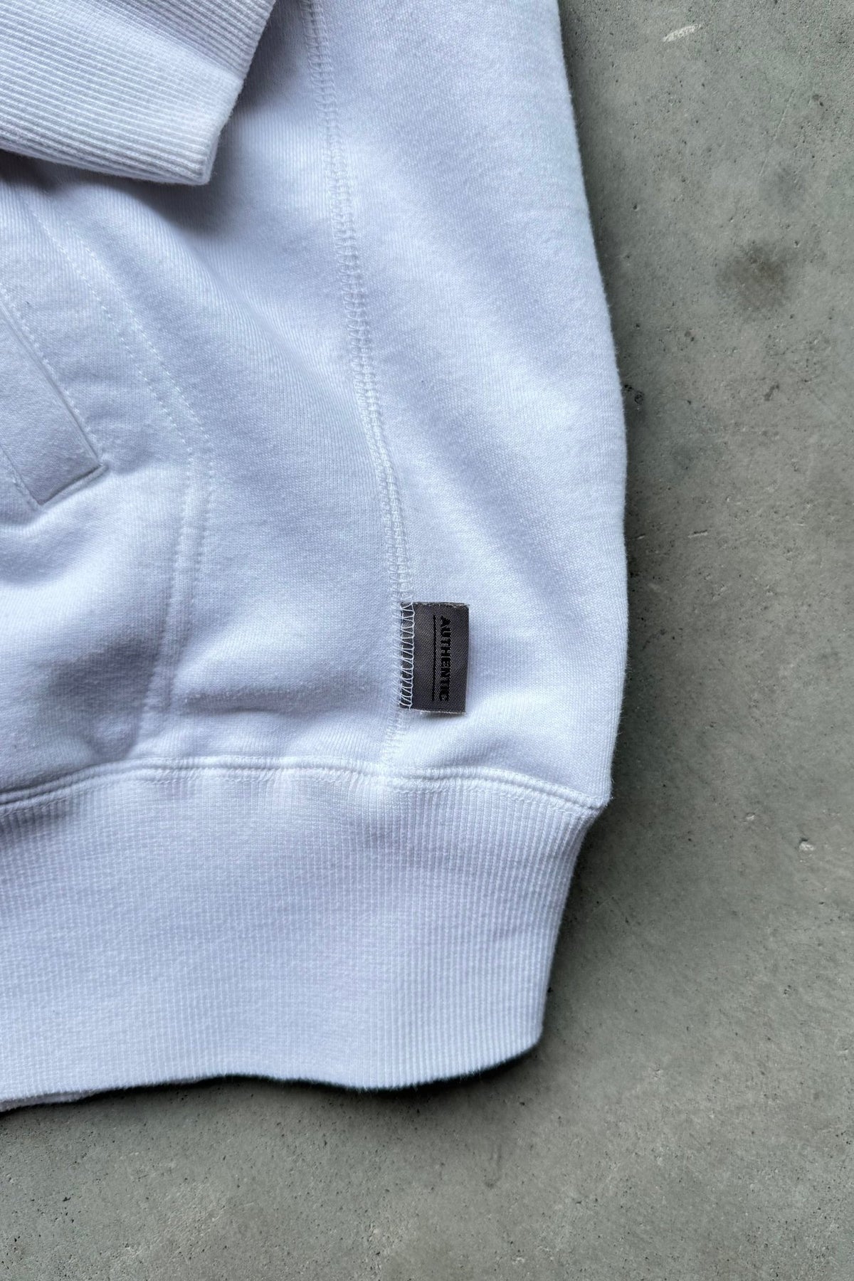 Nike x University of Alabama White & Burgundy Embroidered Hoodie — 2000s (XL) - Retrospective Store