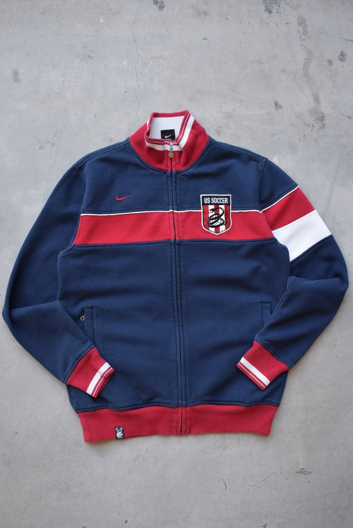 Nike x U.S. Soccer Navy & Red Embroidered Jacket — 2000s (M) - Retrospective Store