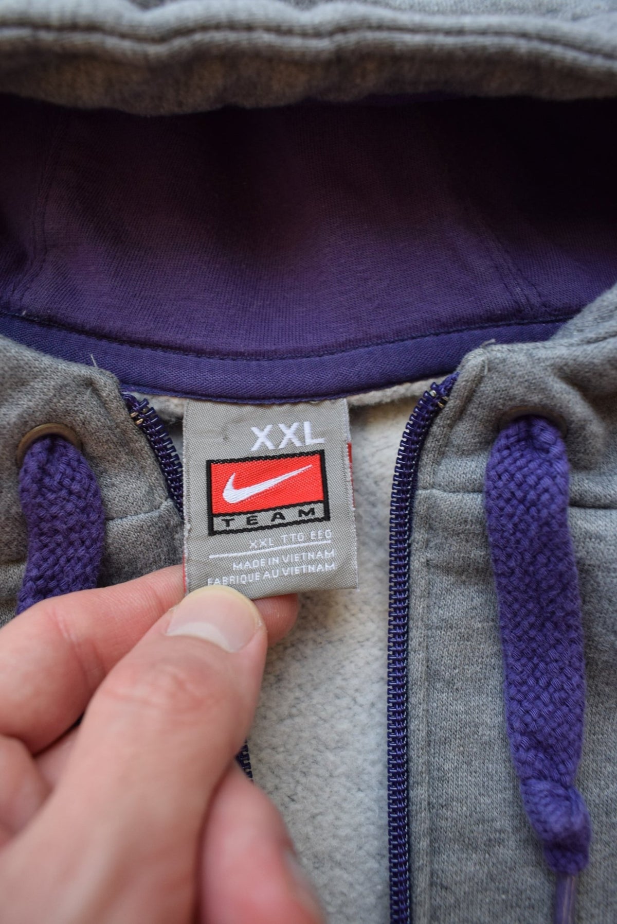 Nike x Washington State University Grey & Purple Embroidered Quarter Zip Hoodie — 2000s (XXL) - Retrospective Store