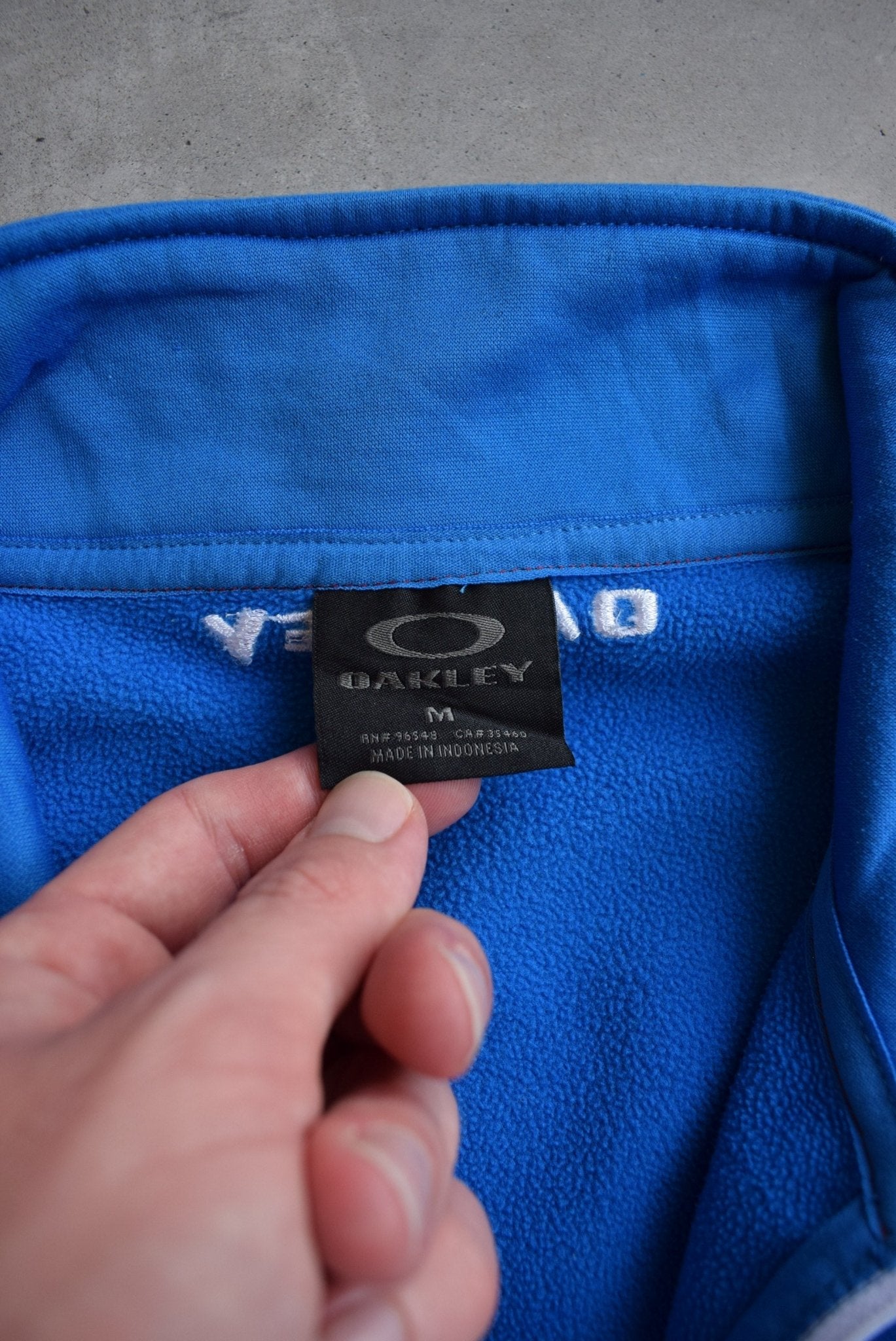 Oakley Blue Embroidered Logo Quarter Zip — 2000s (M) - Retrospective Store