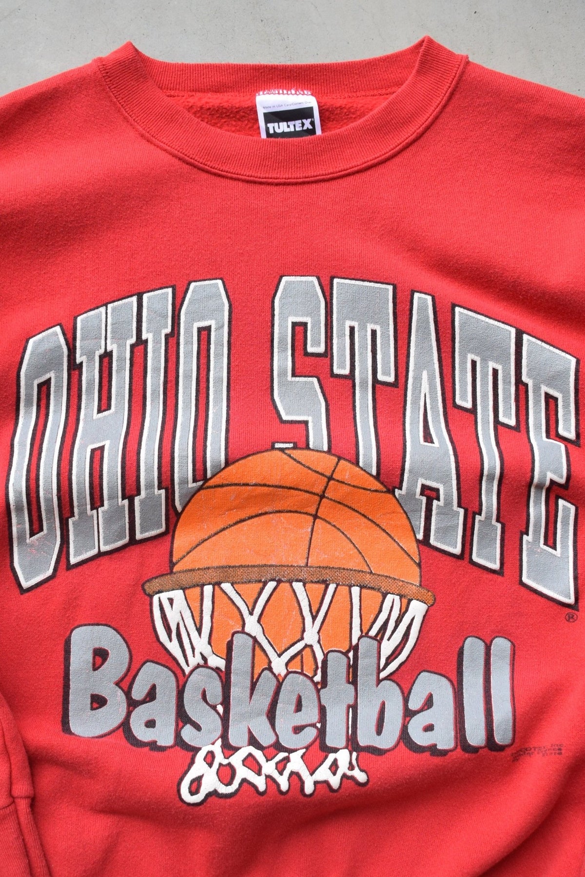 Ohio State University Basketball Red Graphic Crewneck — 1990s (M) - Retrospective Store
