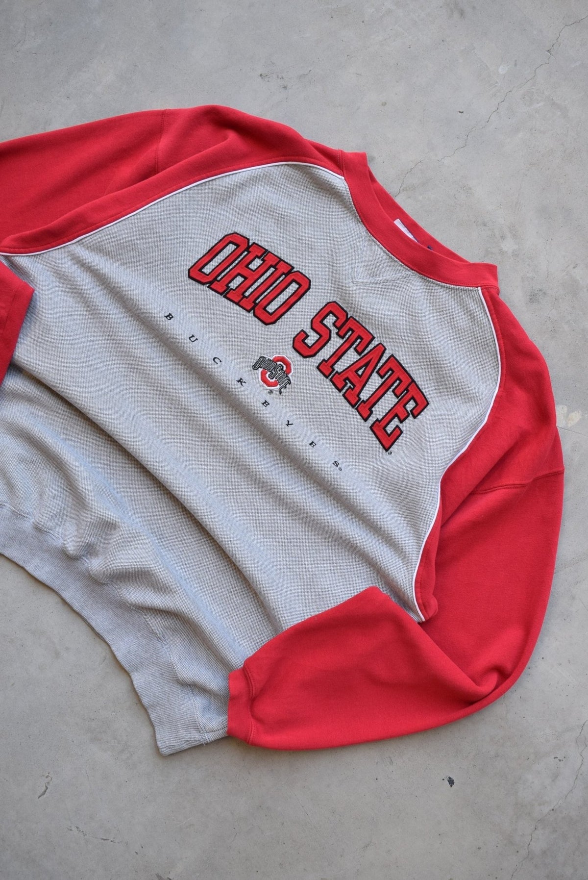 Ohio State University Buckeyes Grey & Red Embroidered Spellout Crewneck — 2000s (XL) - Retrospective Store