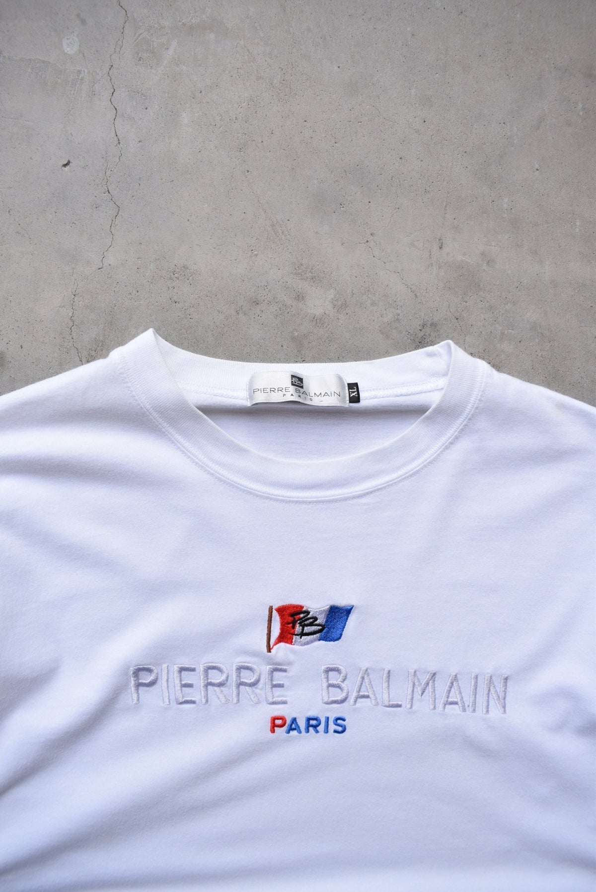 Pierre Balmain White Embroidered Spellout Tee — 1990s (L) - Retrospective Store