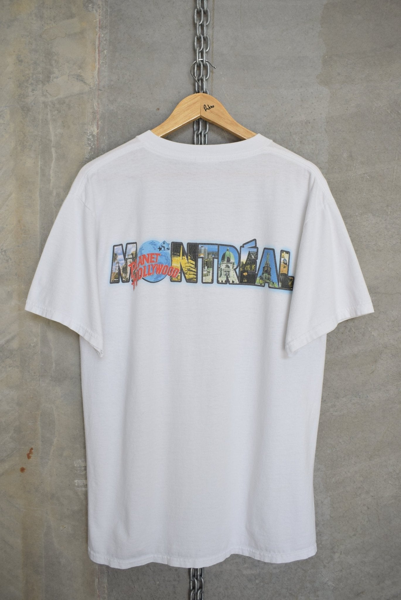 Planet Hollywood Montreal Tee — 2000s (L) - Retrospective Store