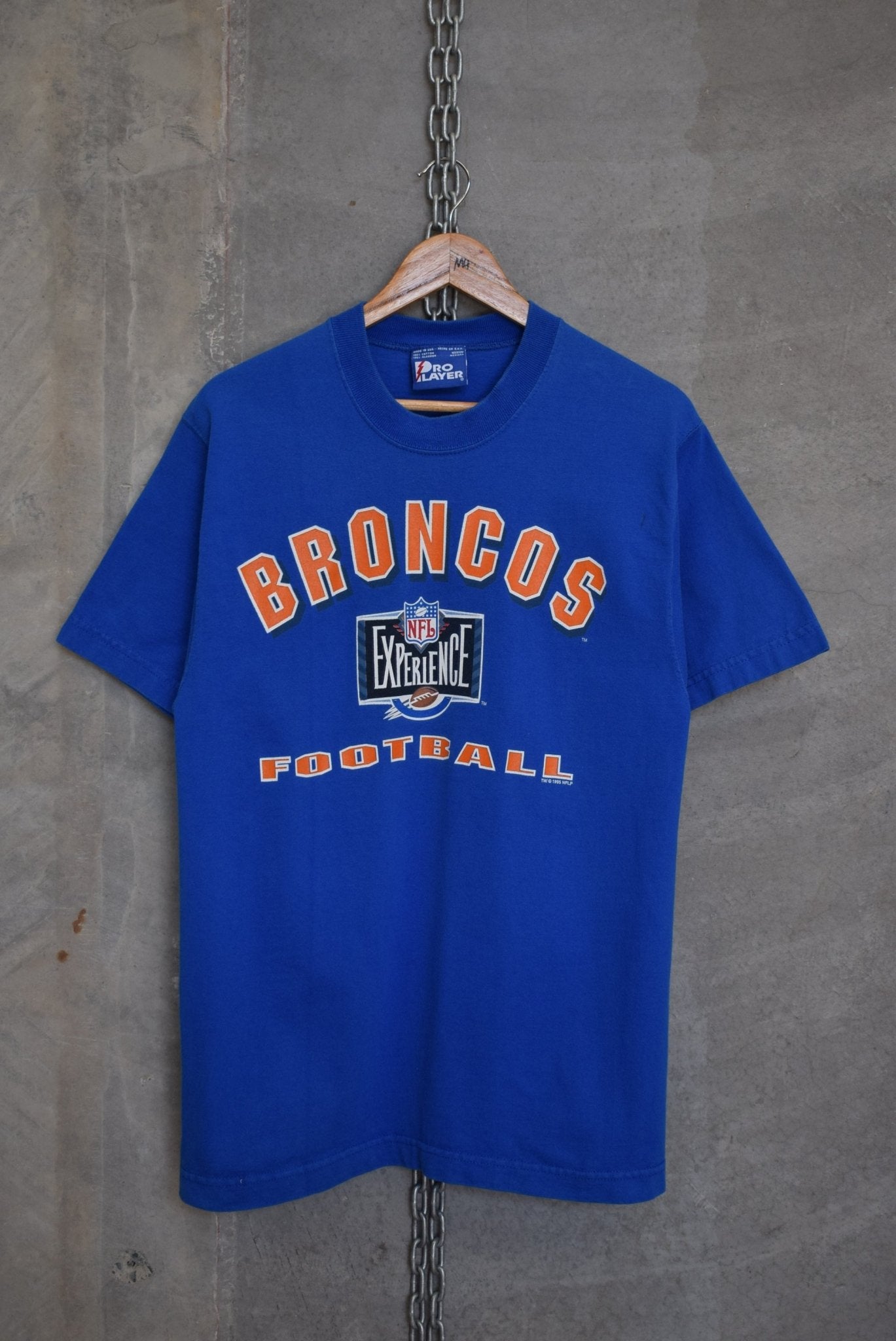Pro Player x NFL Denver Broncos Football Tee — 1995 (M) - Retrospective Store