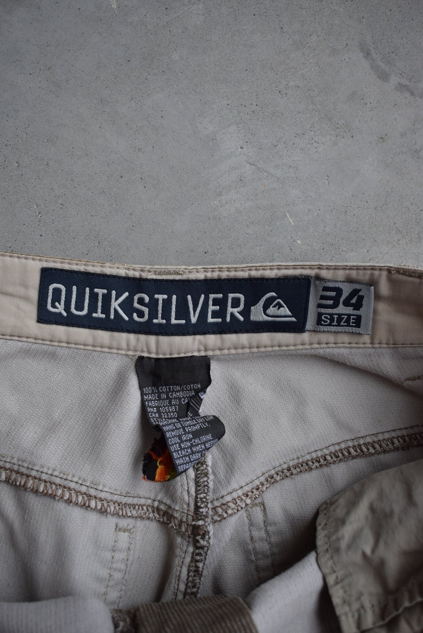 Quiksilver Corduroy Shorts — 2000s (34) - Retrospective Store
