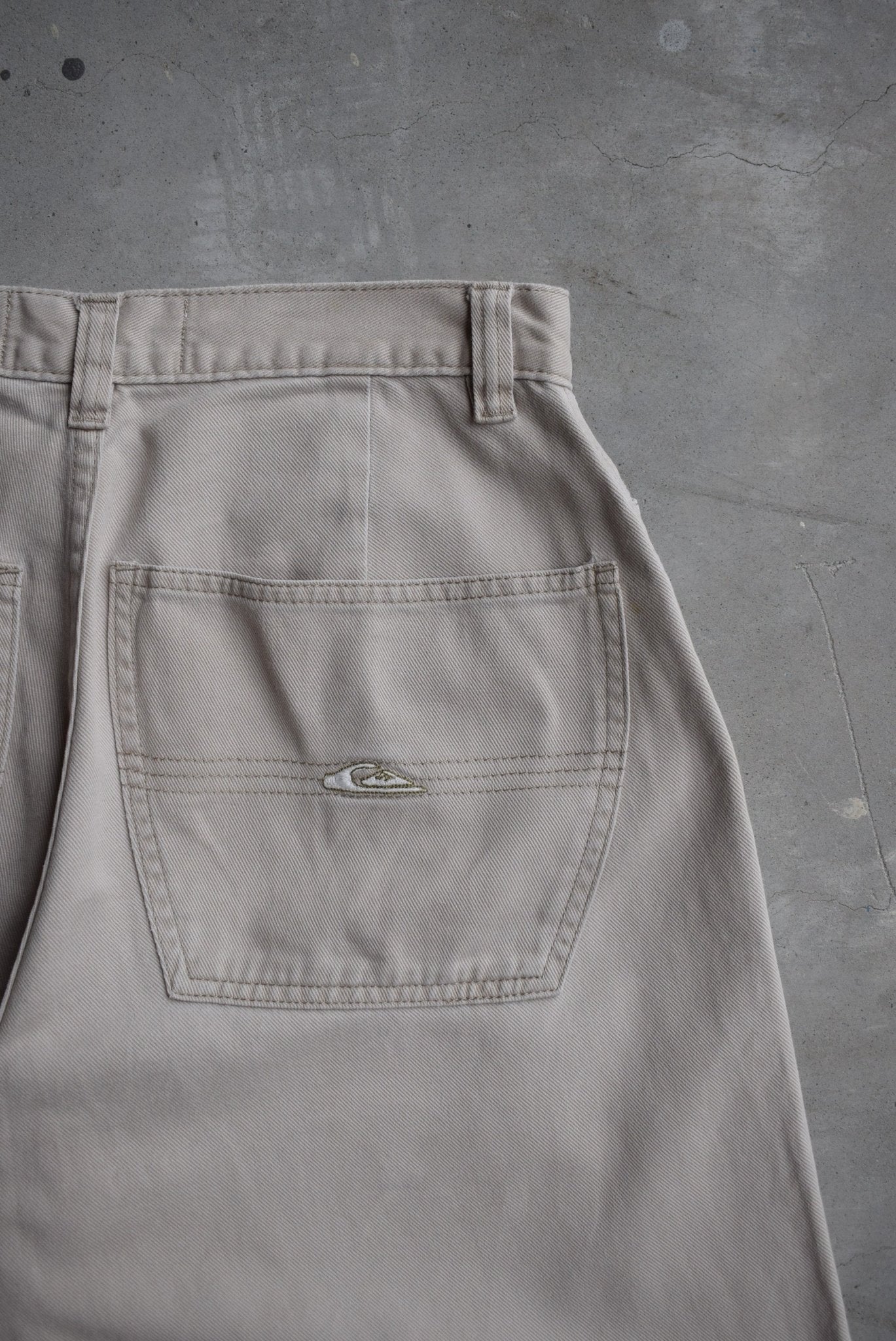 Quiksilver Embroidered Shorts — 2000s (29) - Retrospective Store